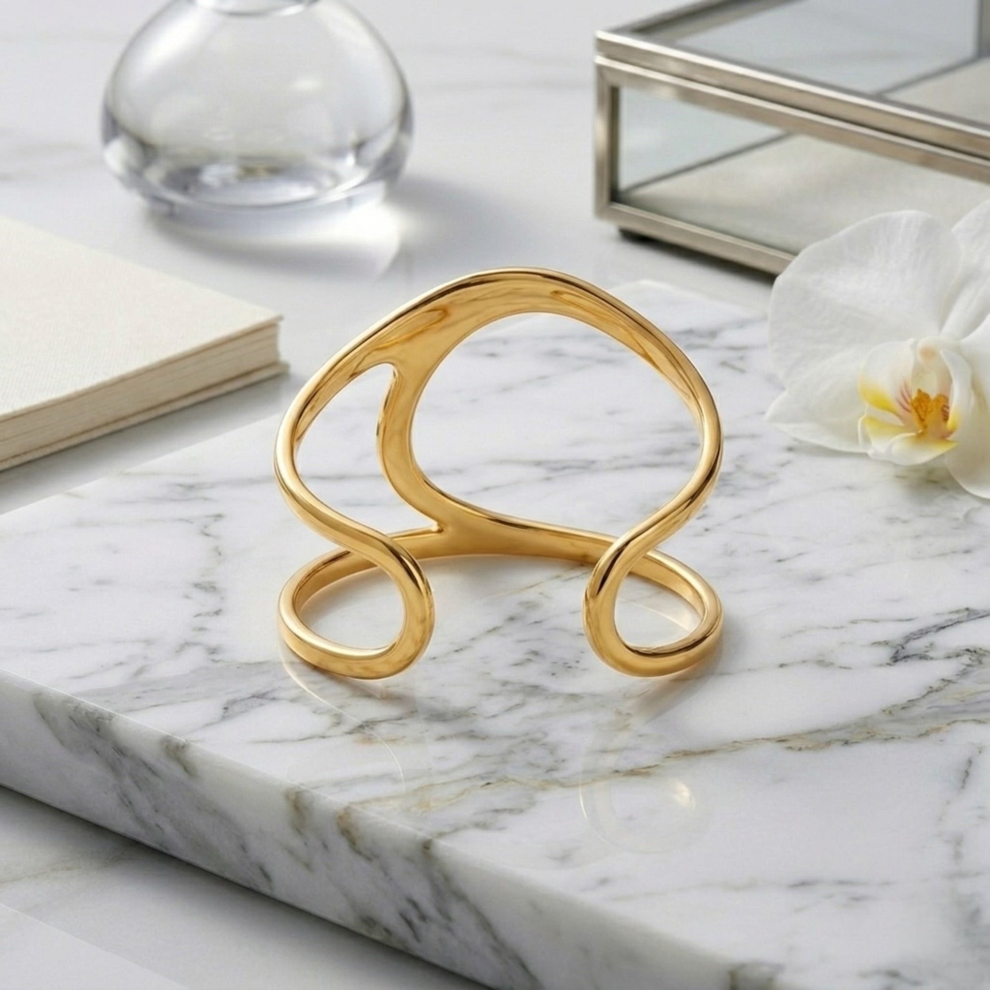 Willow Palm Cuff