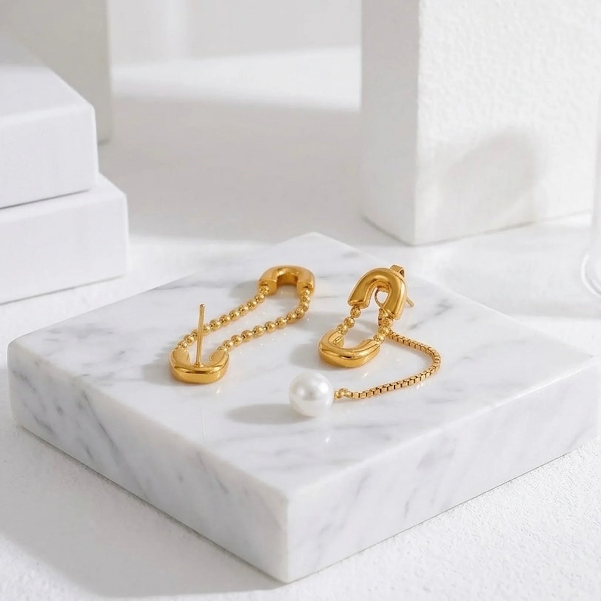 Tamiris Earrings