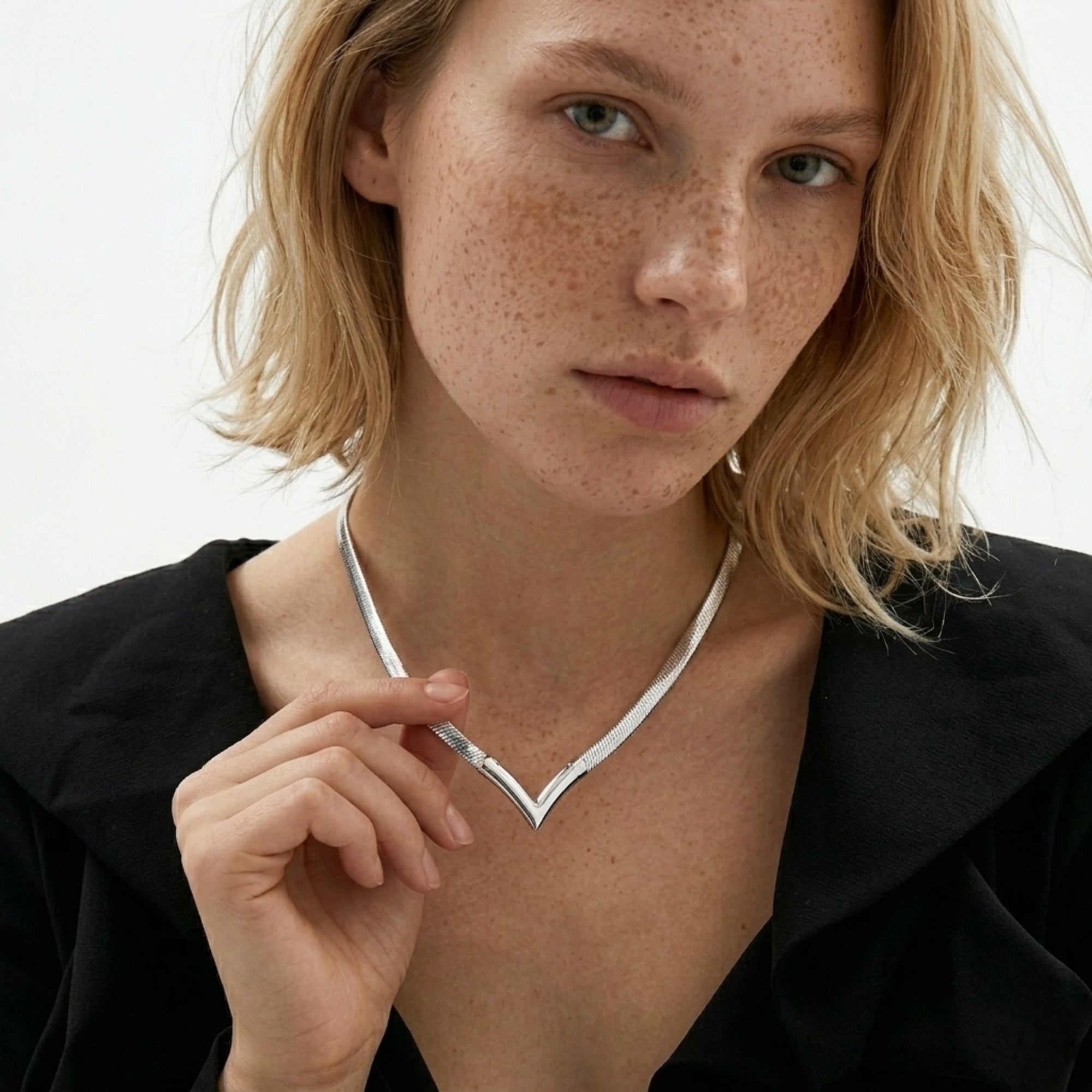 Olga Necklace