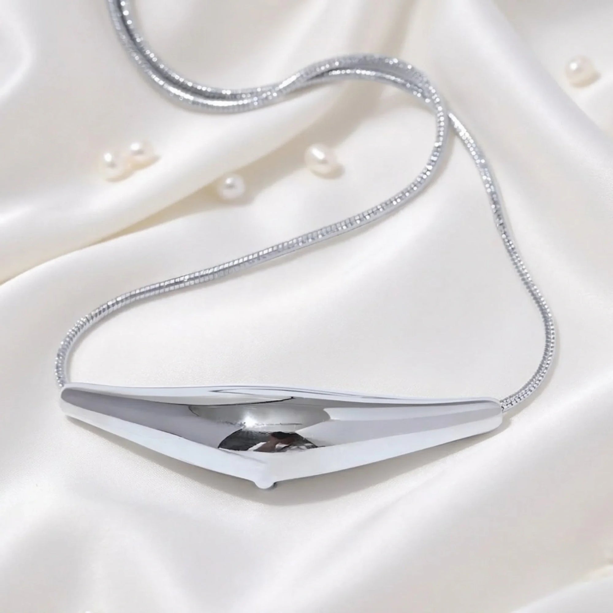 Stefi Choker