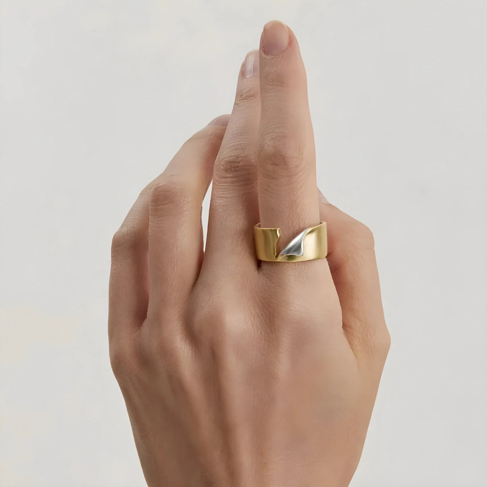 Charlotte Ring