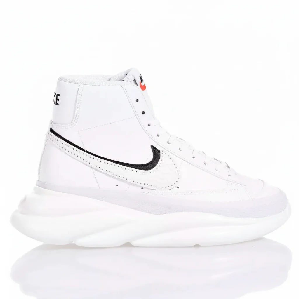 Nike Wave Black &amp; White