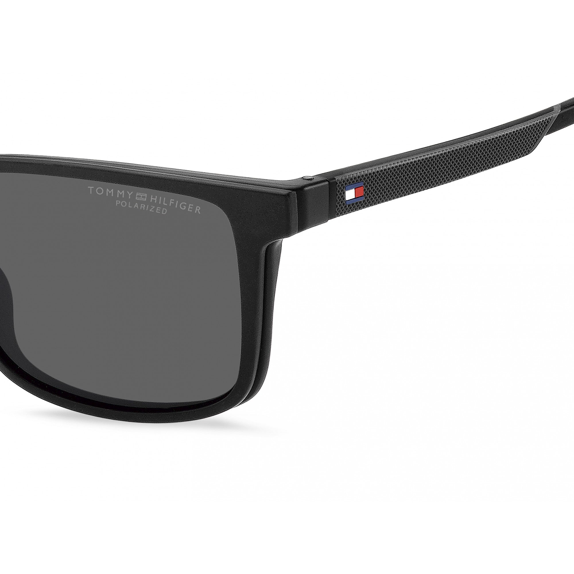 TH 2145/CS TOMMY HILFIGER