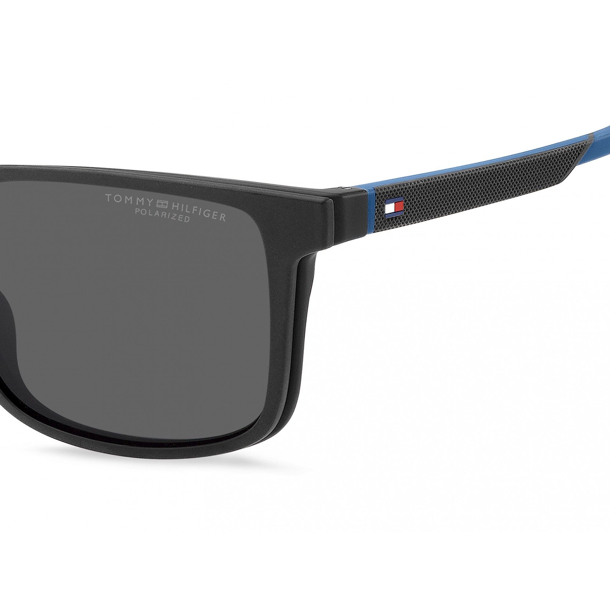 TH 2145/CS TOMMY HILFIGER
