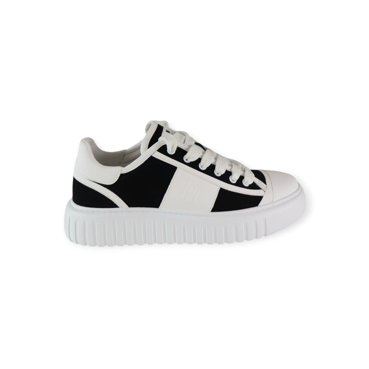 SNEAKERS NERA