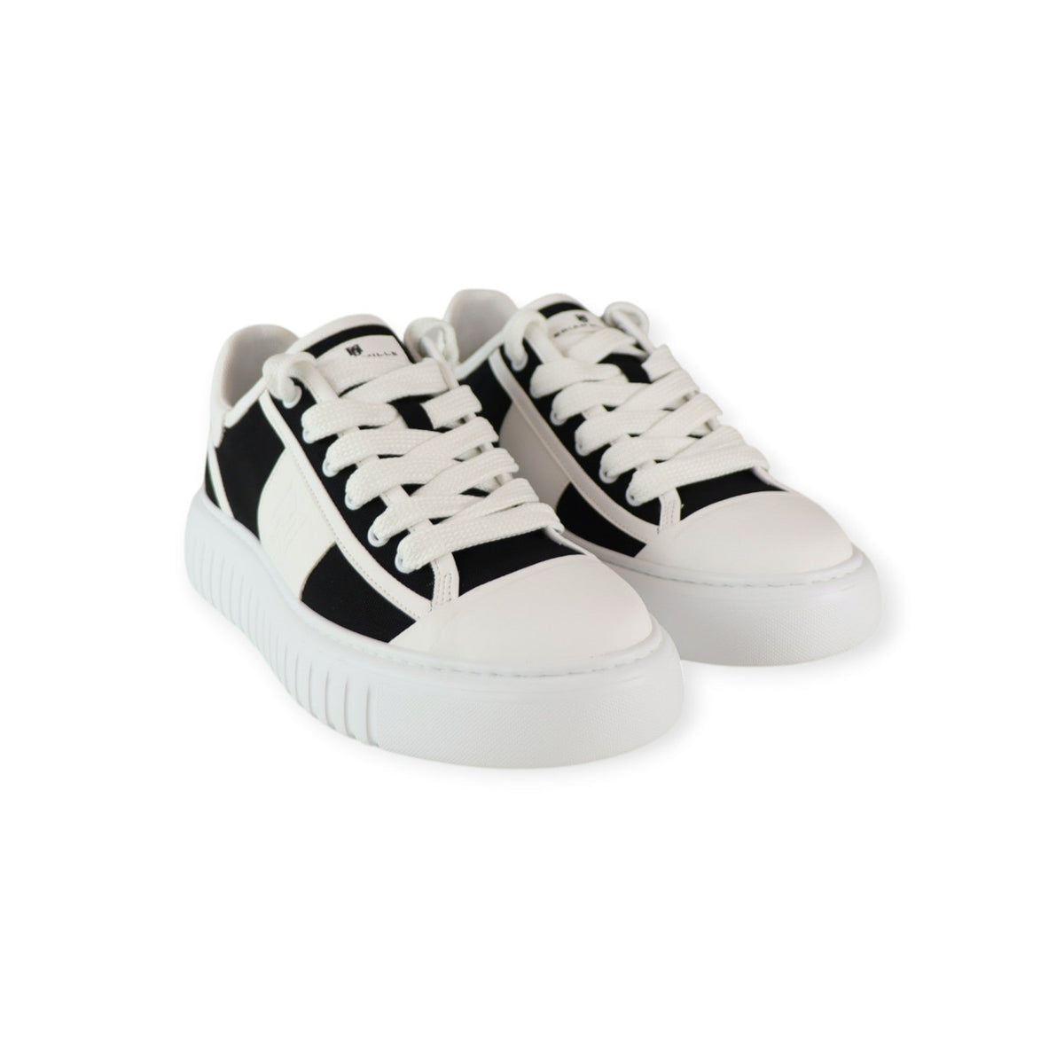 SNEAKERS NERA