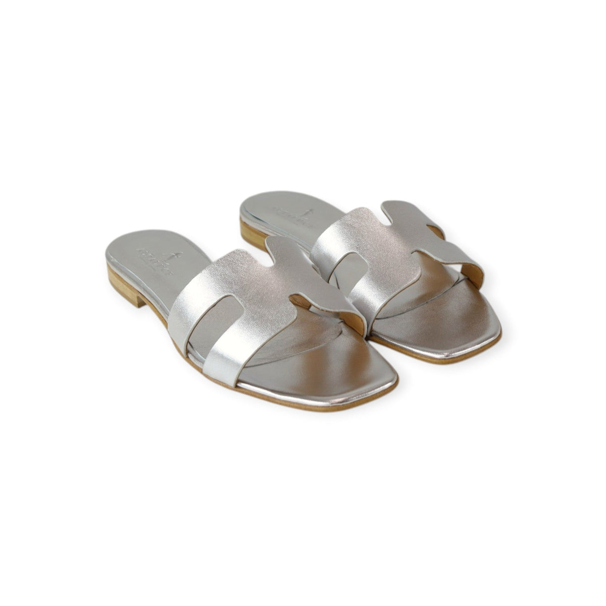 FLAT CARRIE ARGENTO
