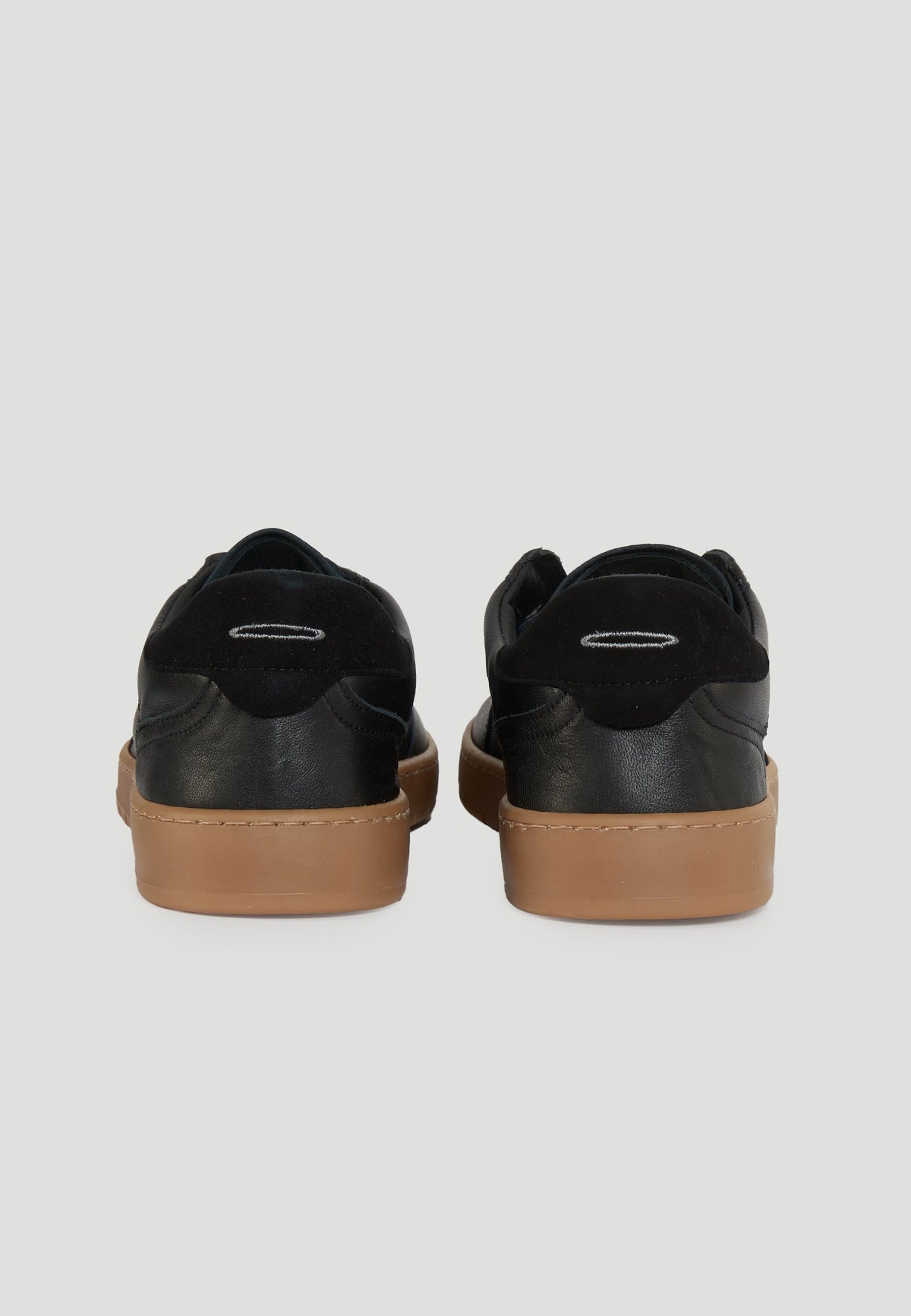 SNEAKERS NERA