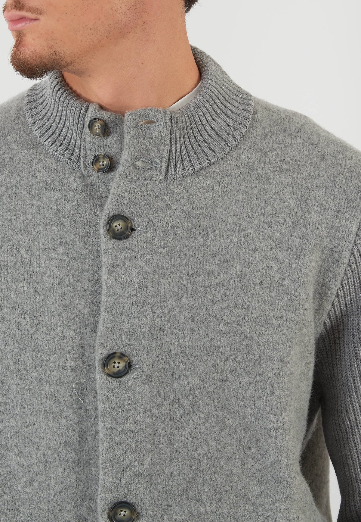 GIACCA IN MAGLIA GRIGIA