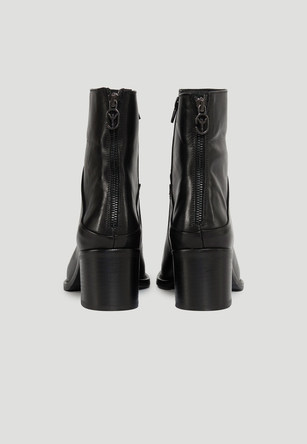STIVALETTO NERO