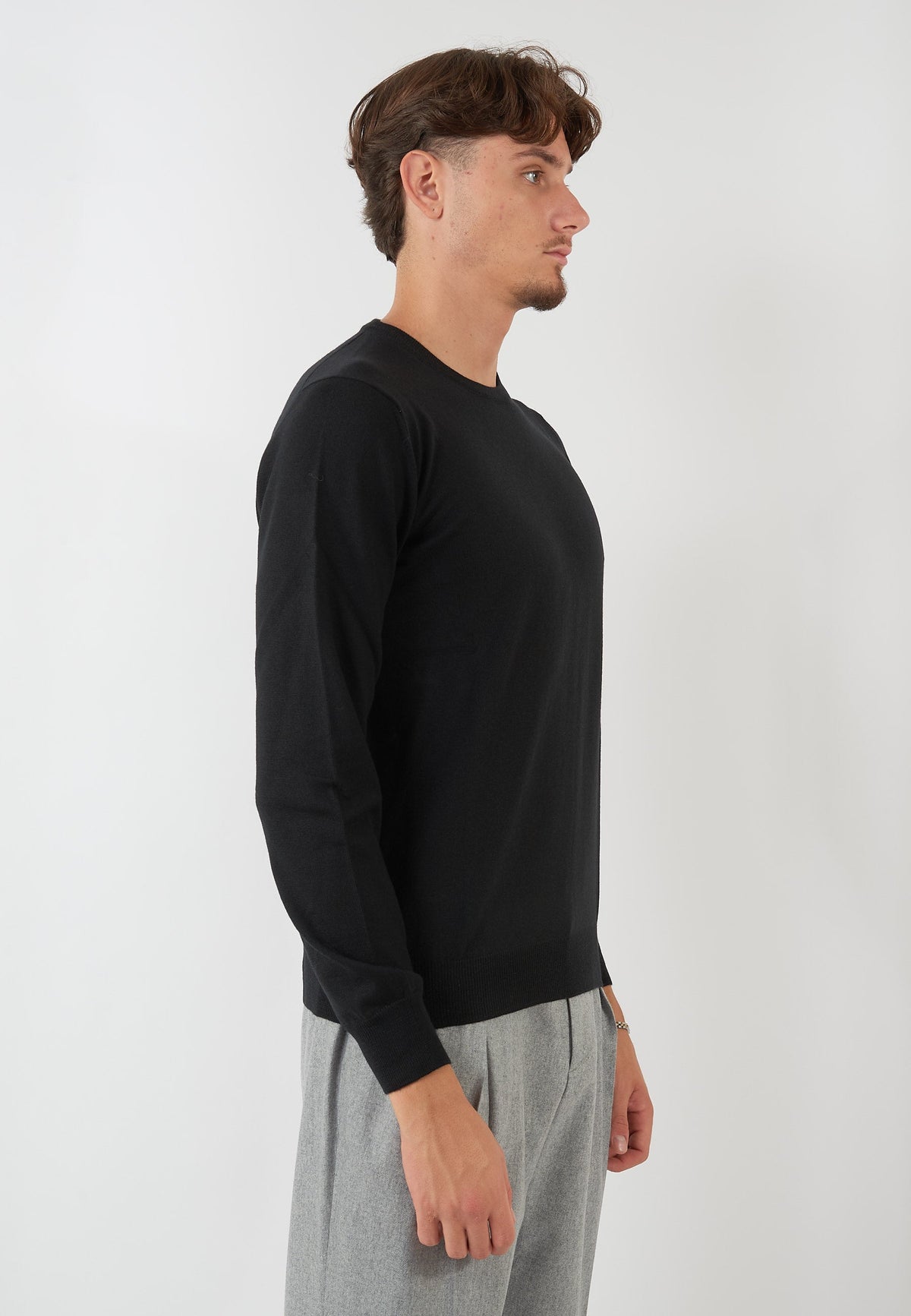 MAGLIA PARICOLLO NERO