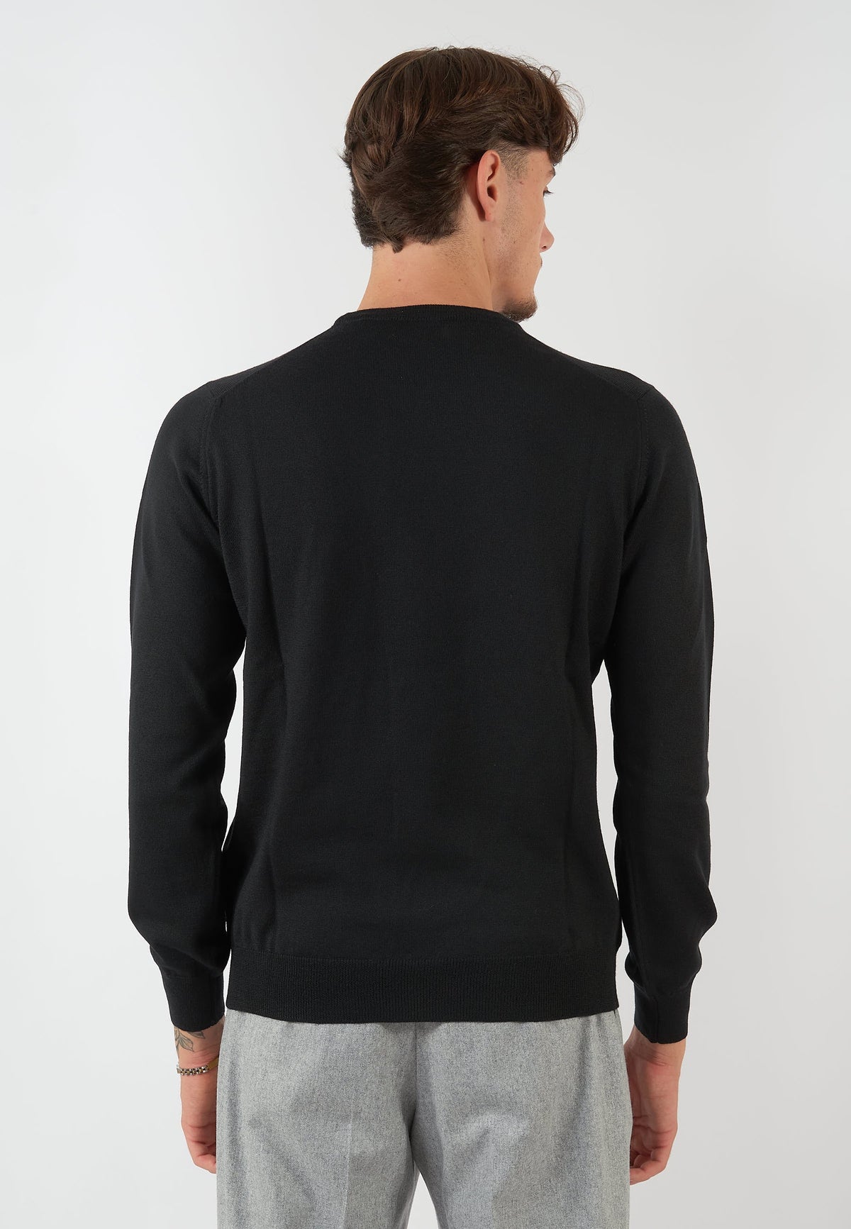 MAGLIA PARICOLLO NERO