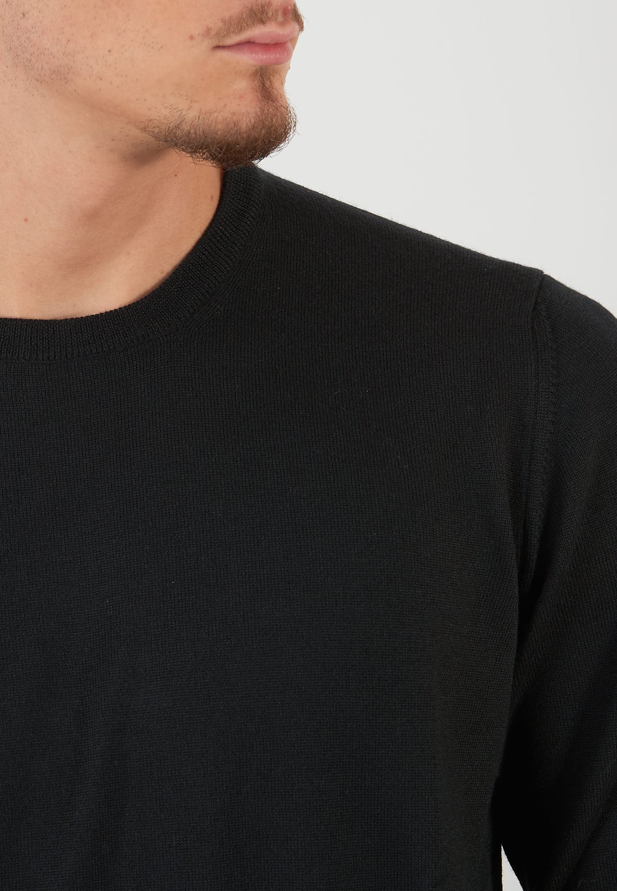 MAGLIA PARICOLLO NERO