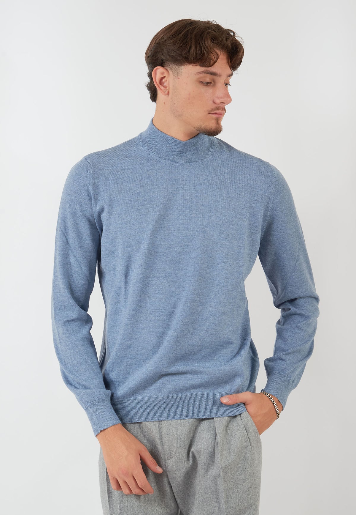 MAGLIA LUPO AZZURRO POLVERE