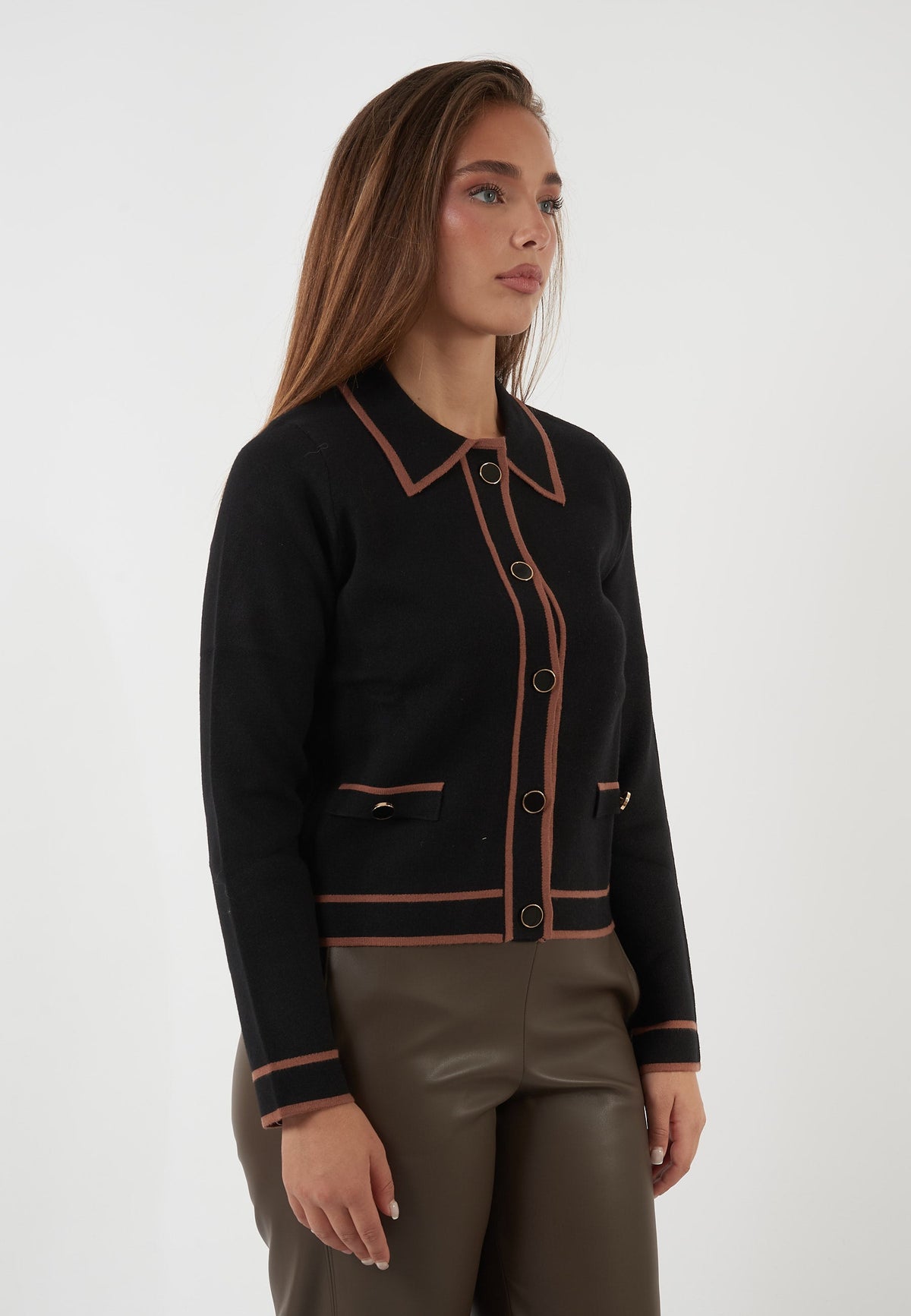 CARDIGAN NERO CON COLLETTO E PROFILI A CONTRASTO