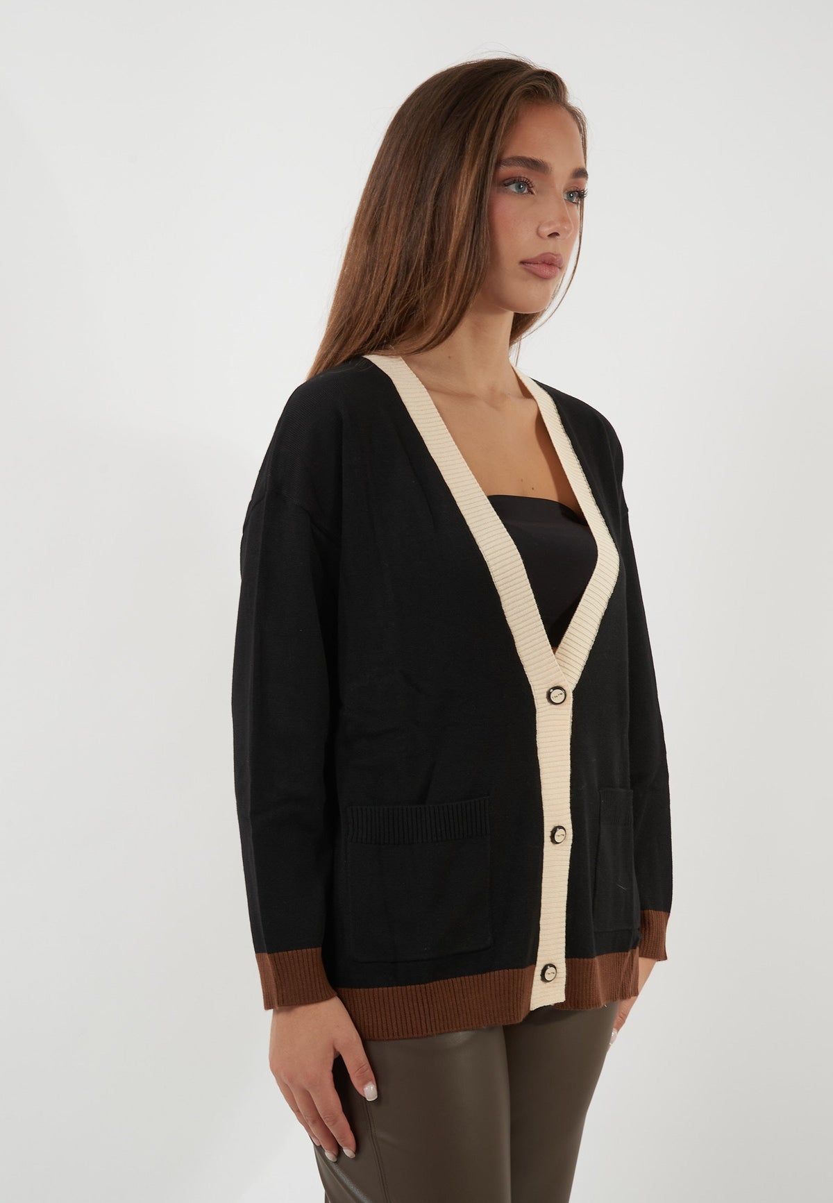 CARDIGAN NERO CON BORDI A CONTRASTO