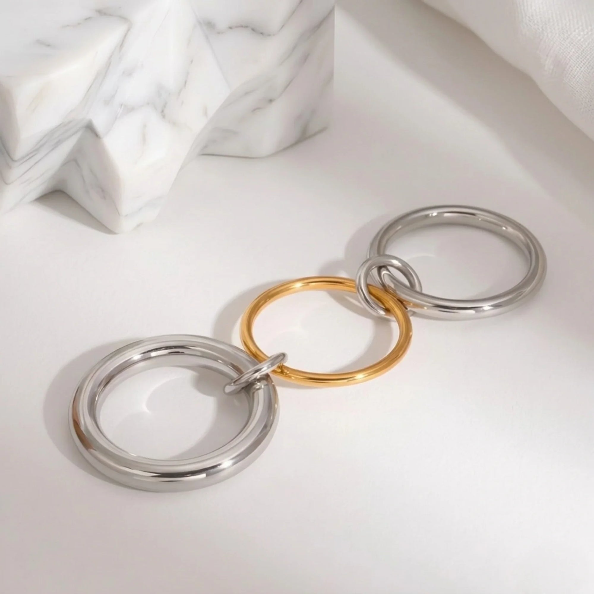 Octaviana Ring