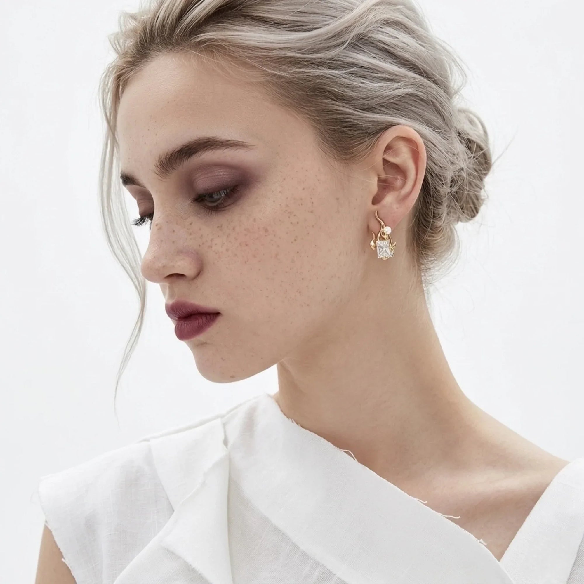 Nikola Earrings