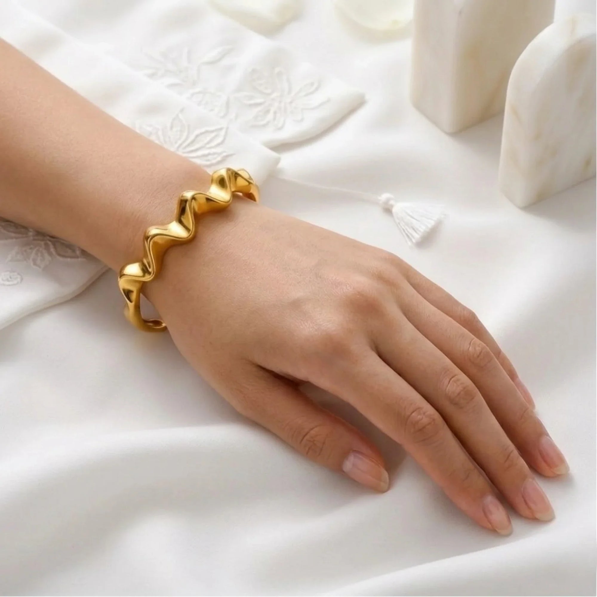 Romance Bracelet