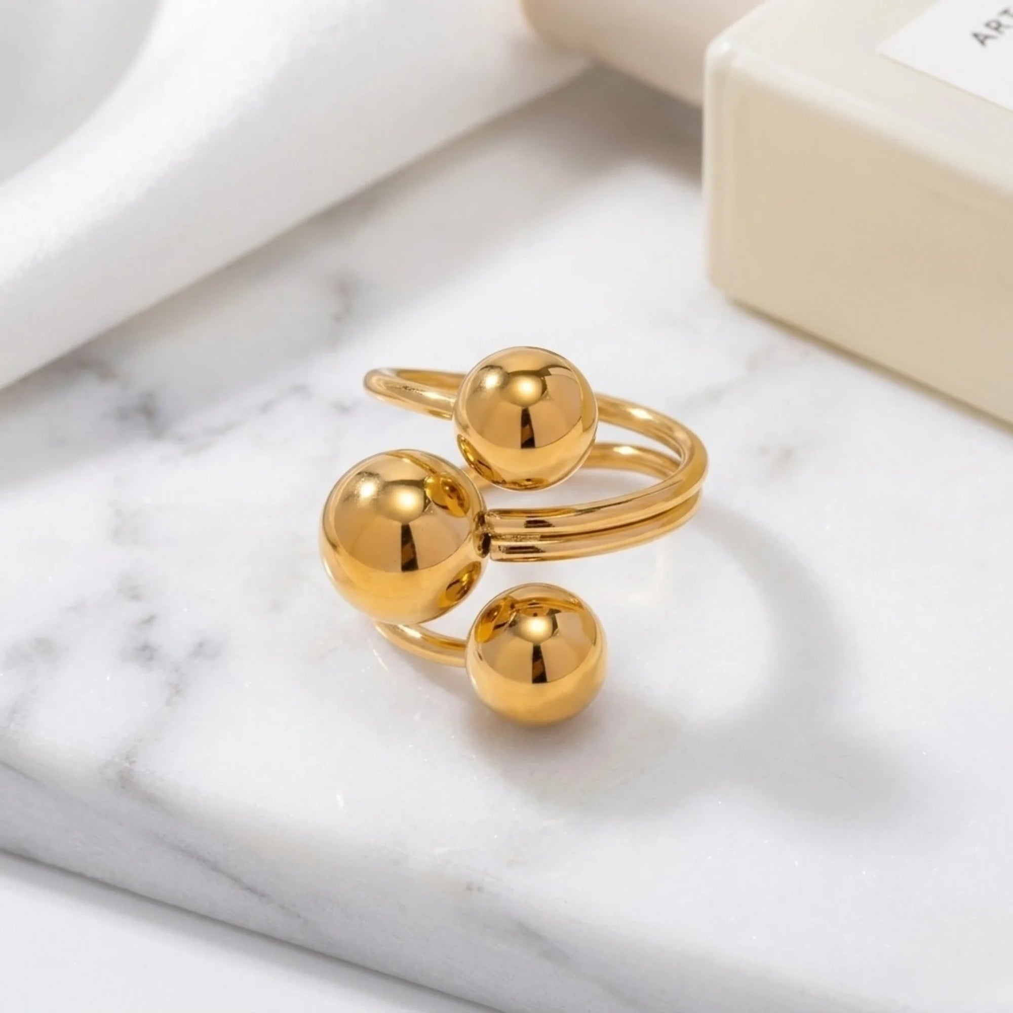 Mia Ring