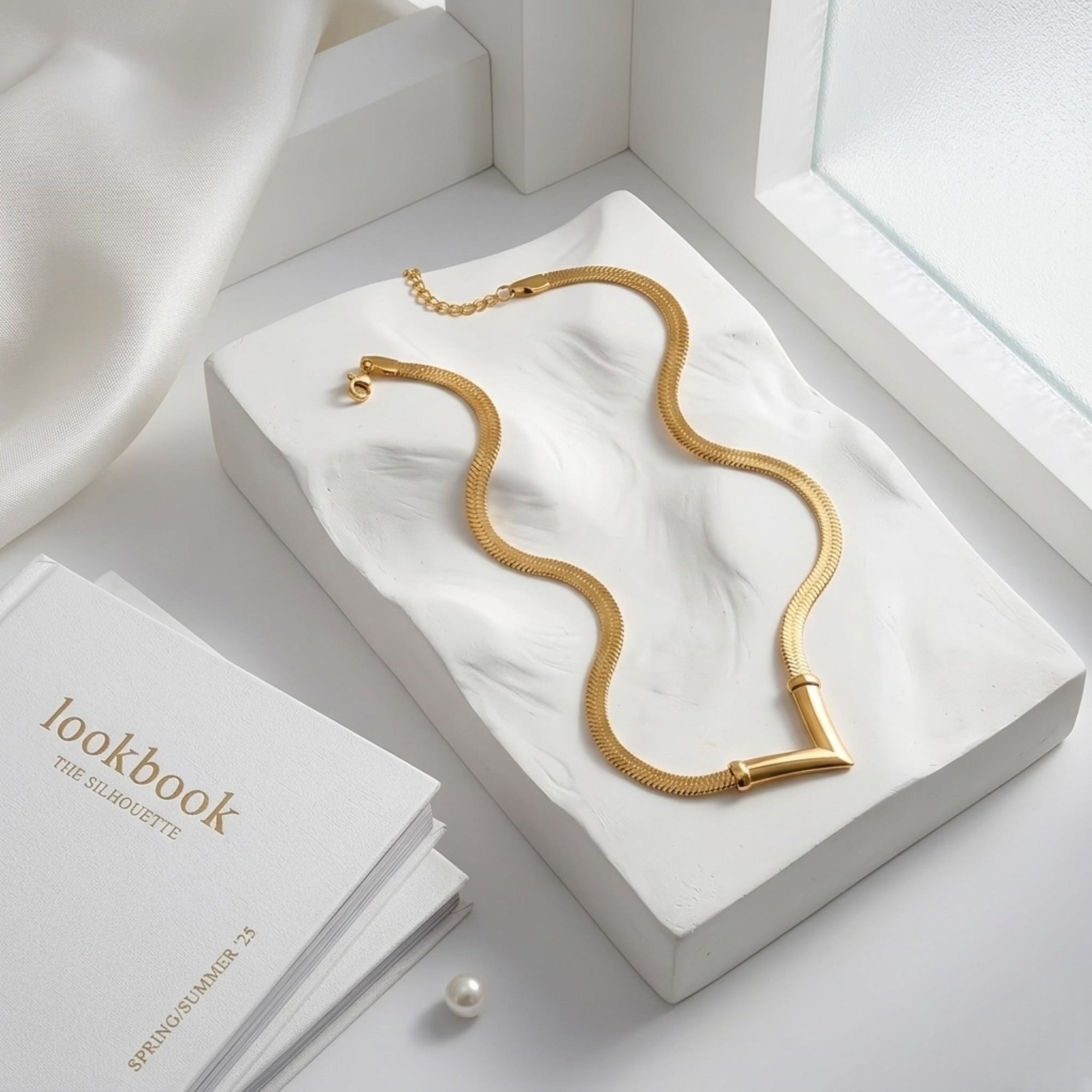 Olga Necklace