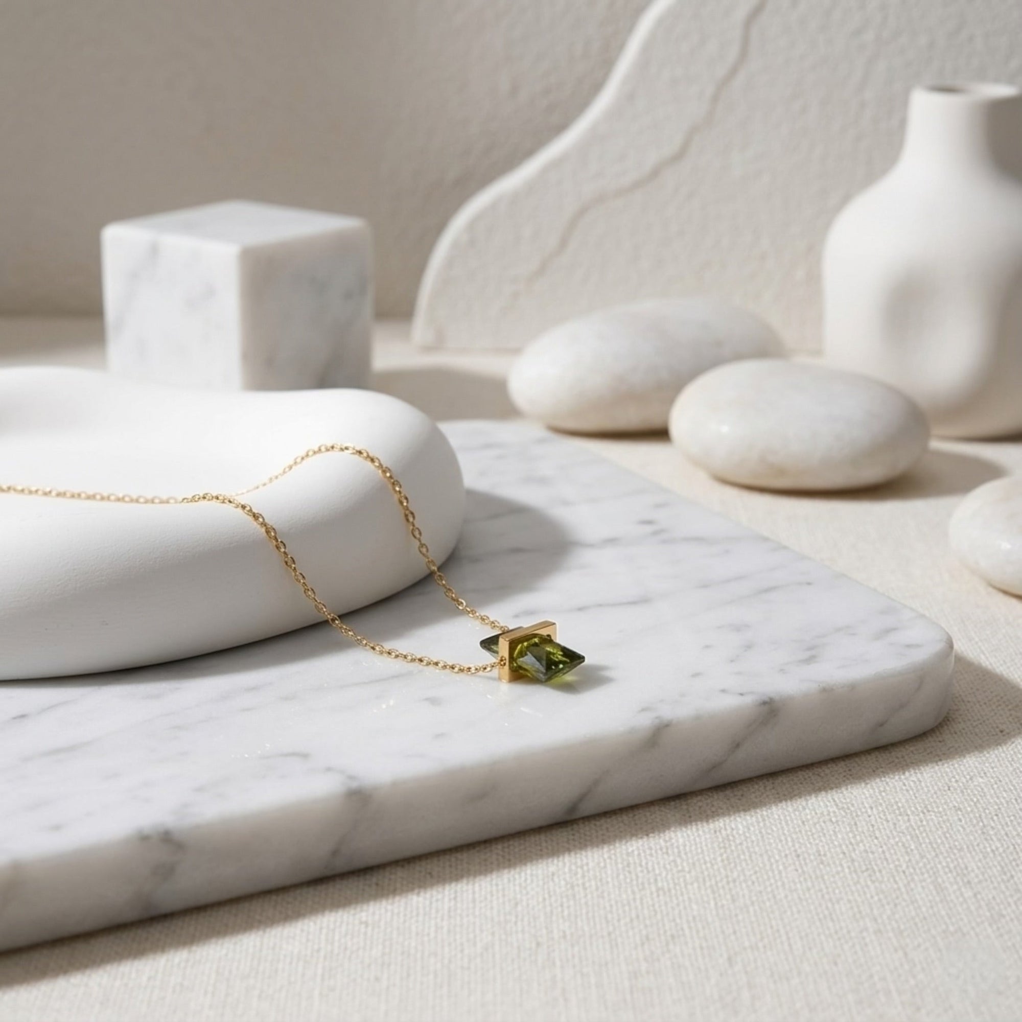 Glinka Necklace