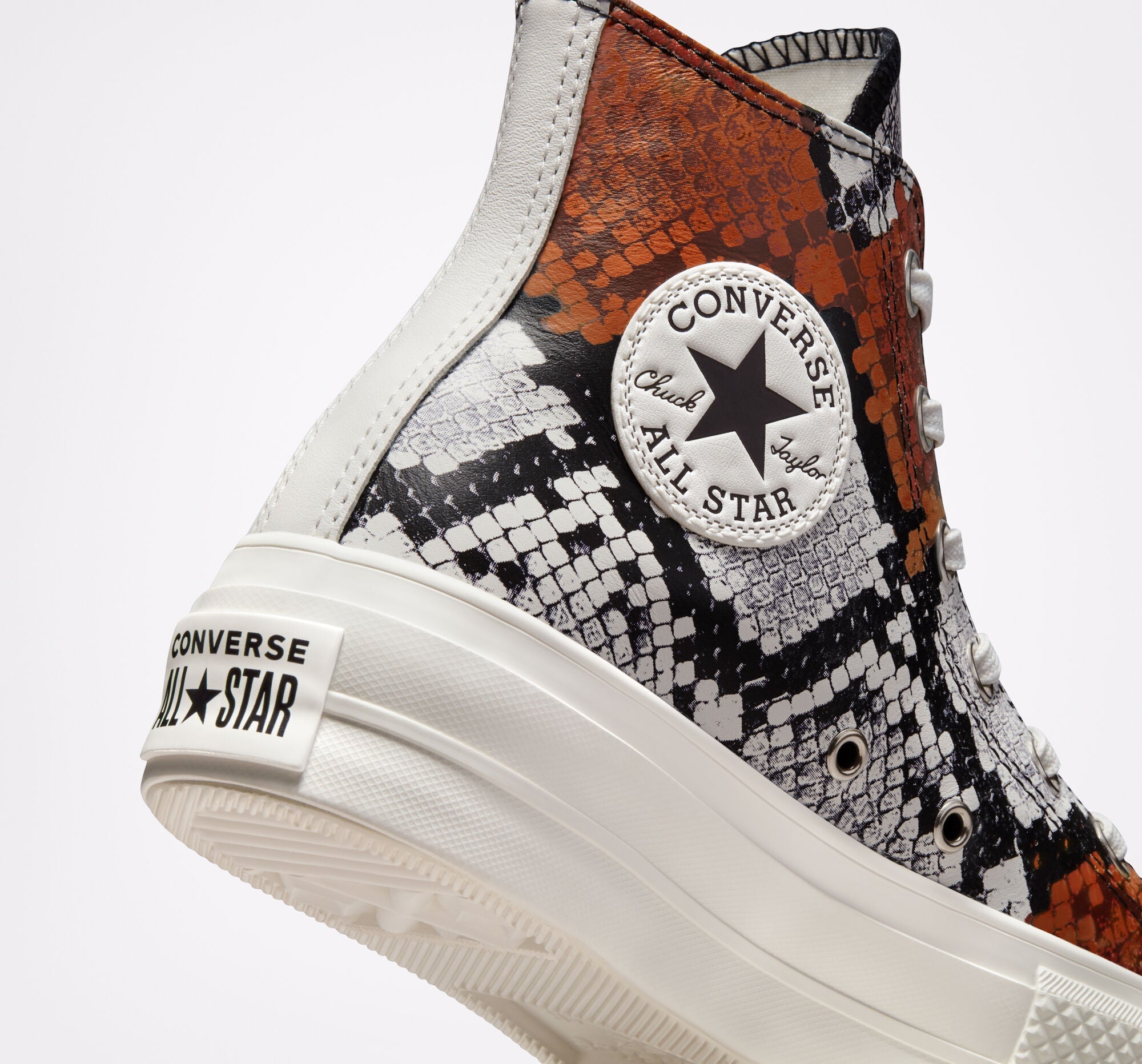 Converse scarpa sneakers da donna Chuck Taylor All Star Lift 573082C vintage bianco nero arancio