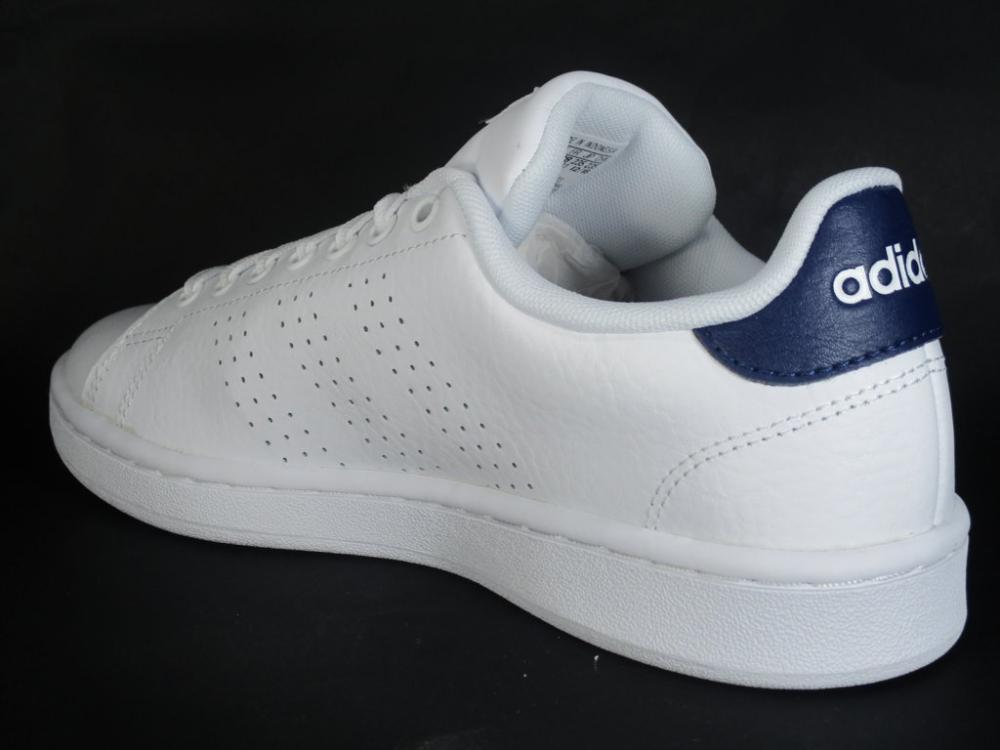 Adidas Advantage F36423 White Unisex Leather Sneakers