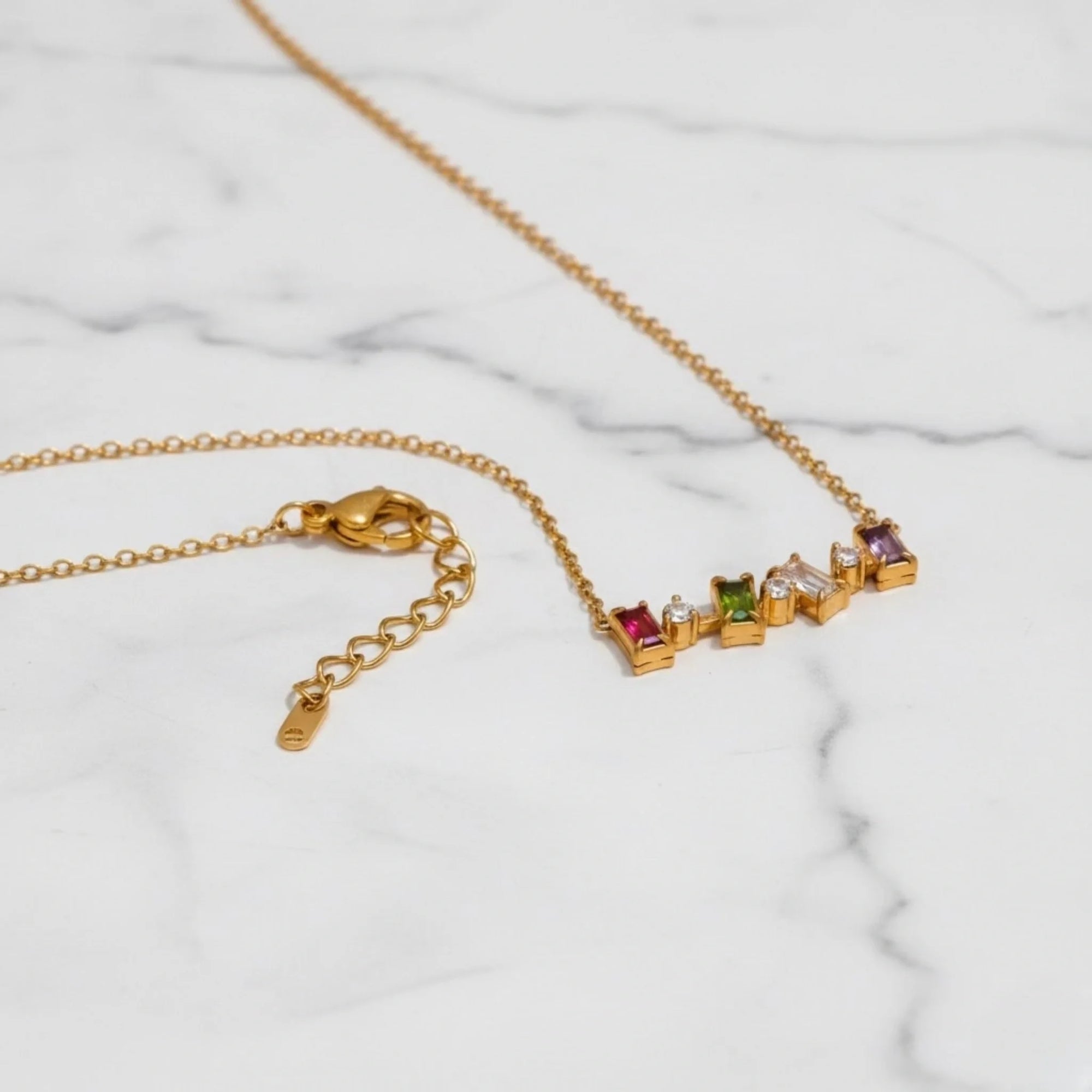 Melly Necklace