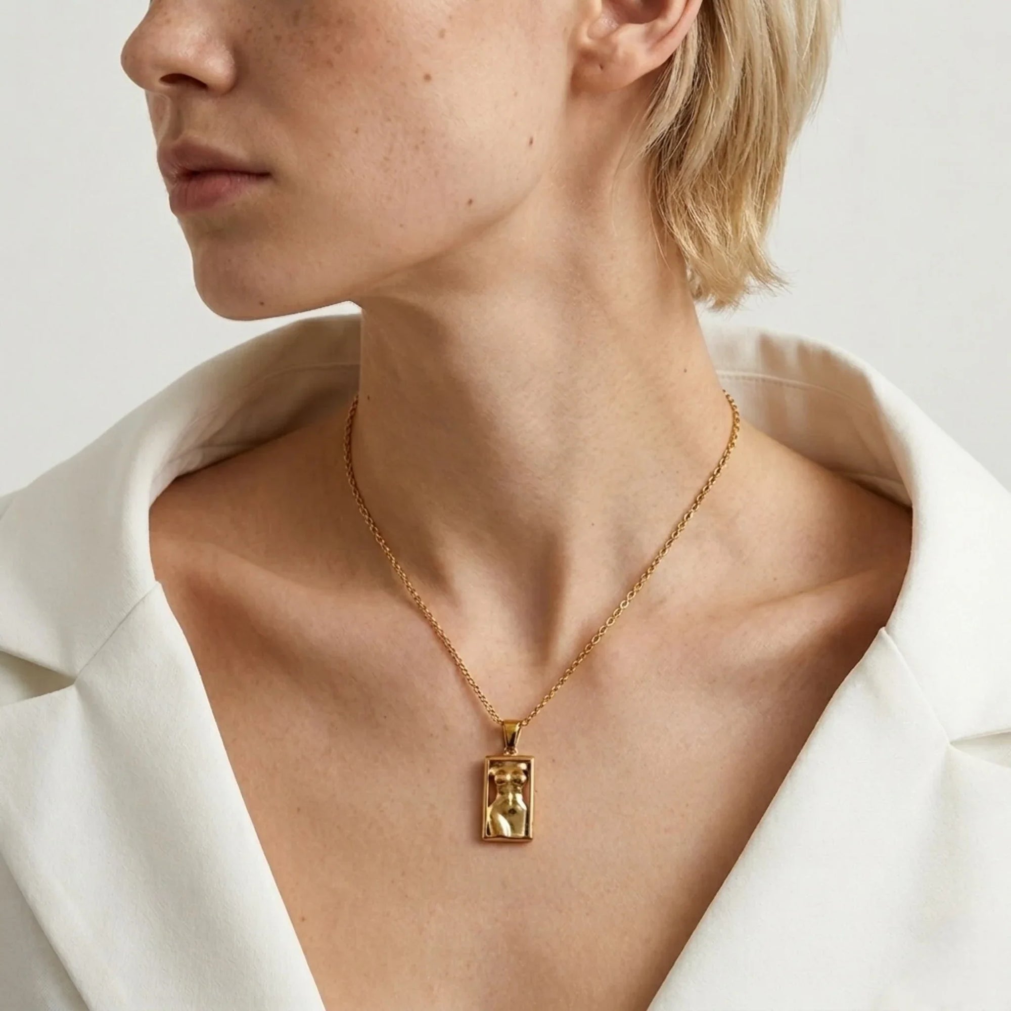 Romanesque Necklace