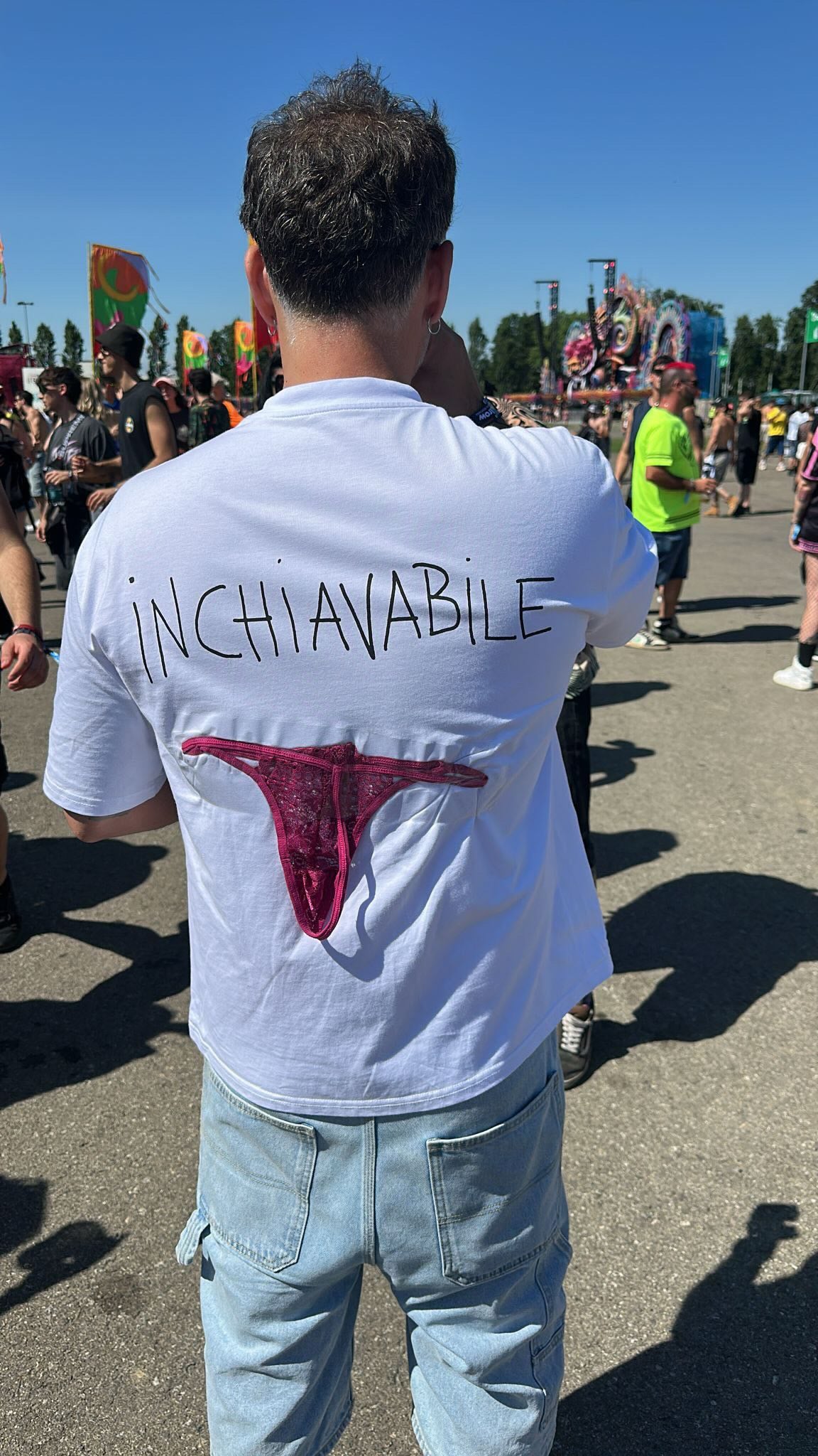 Unchiavable Tee