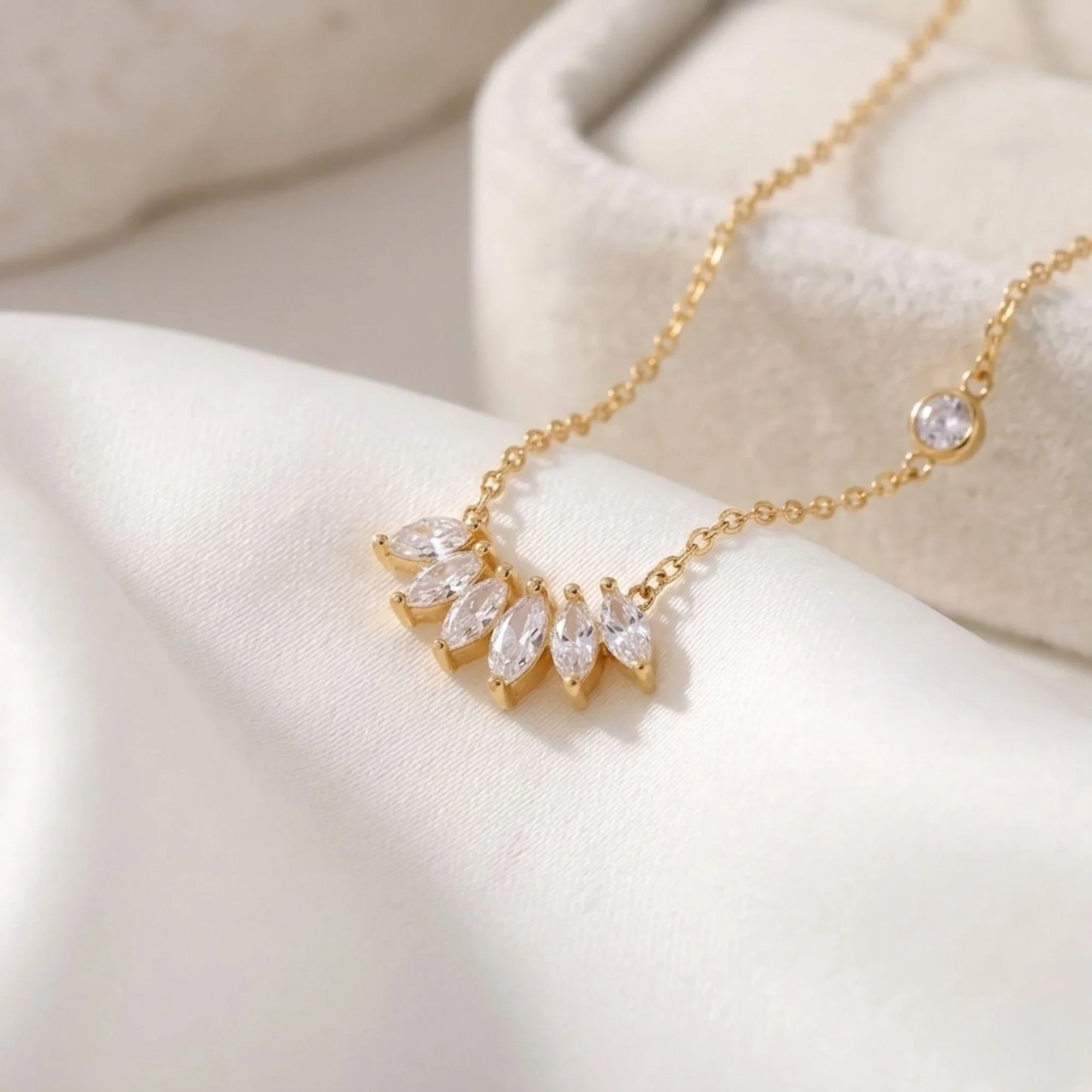 Lisa Necklace
