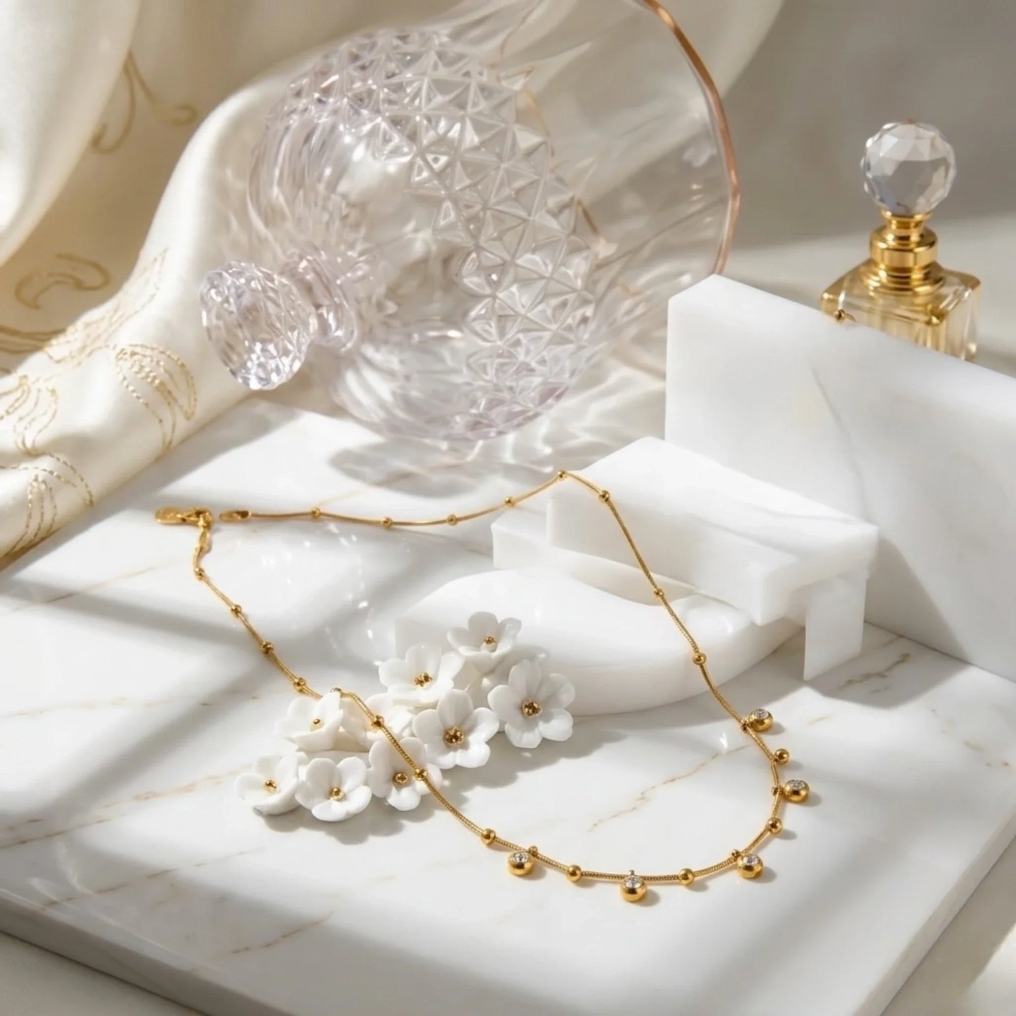 Vera Necklace