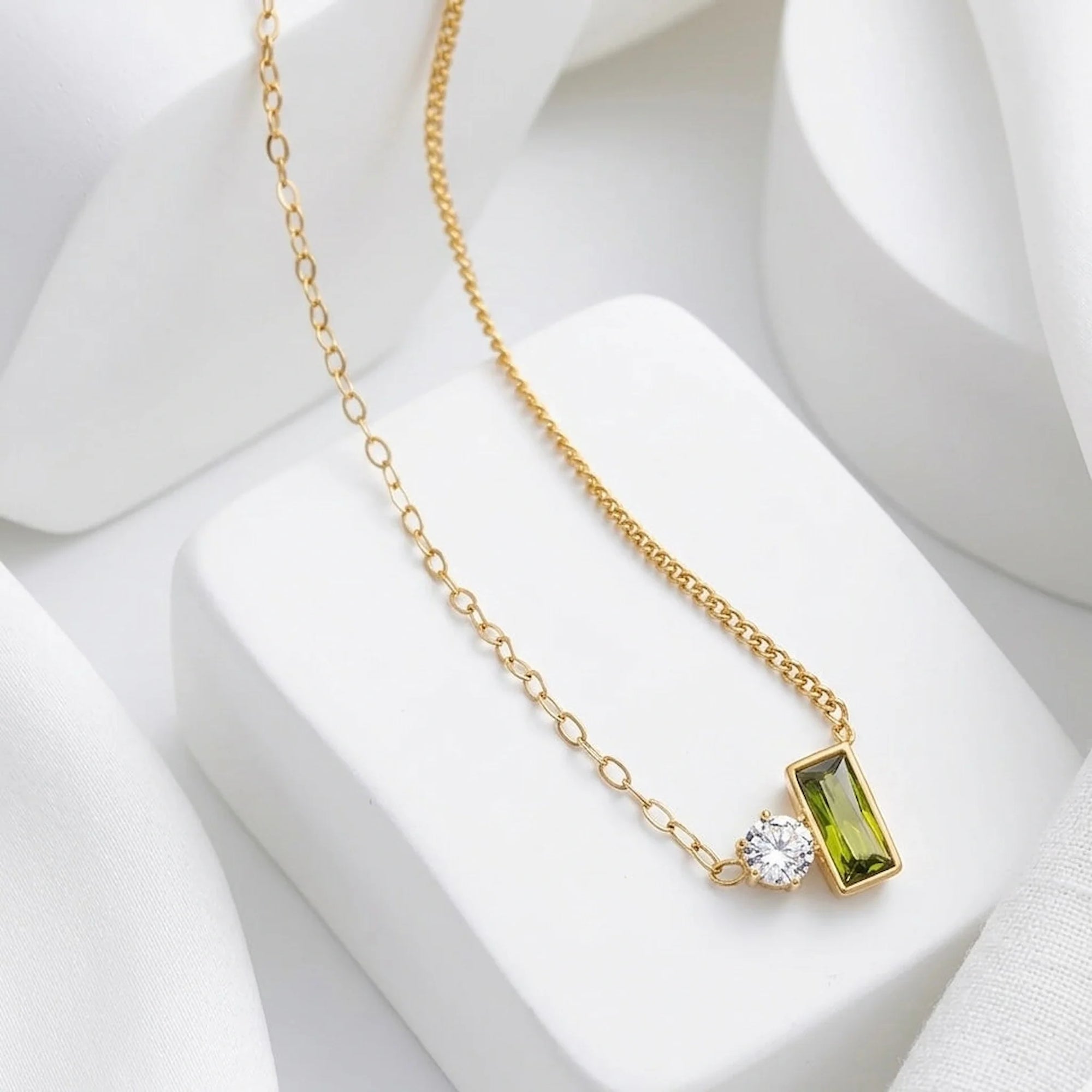 Ilona Necklace