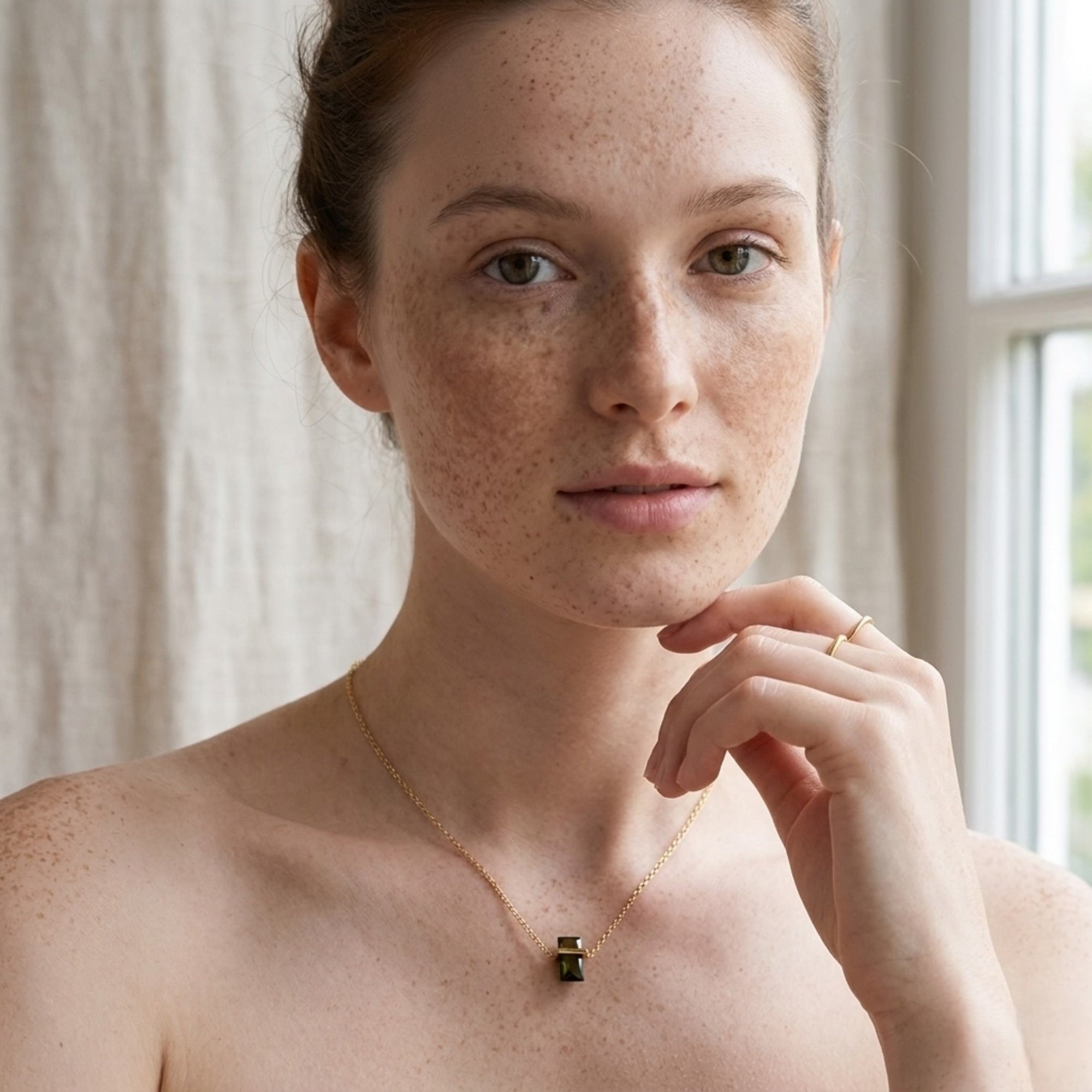 Glinka Necklace