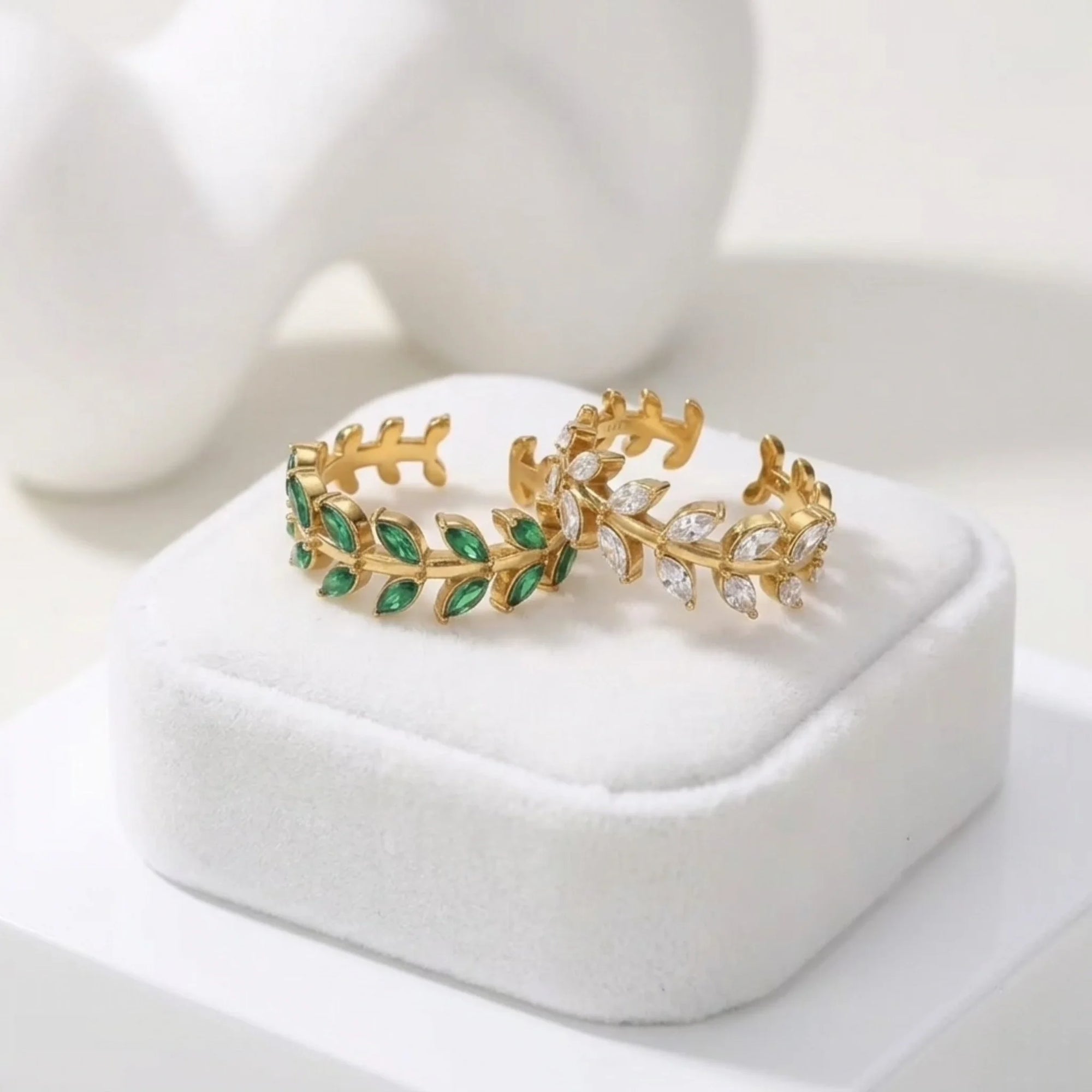 Lively Ring