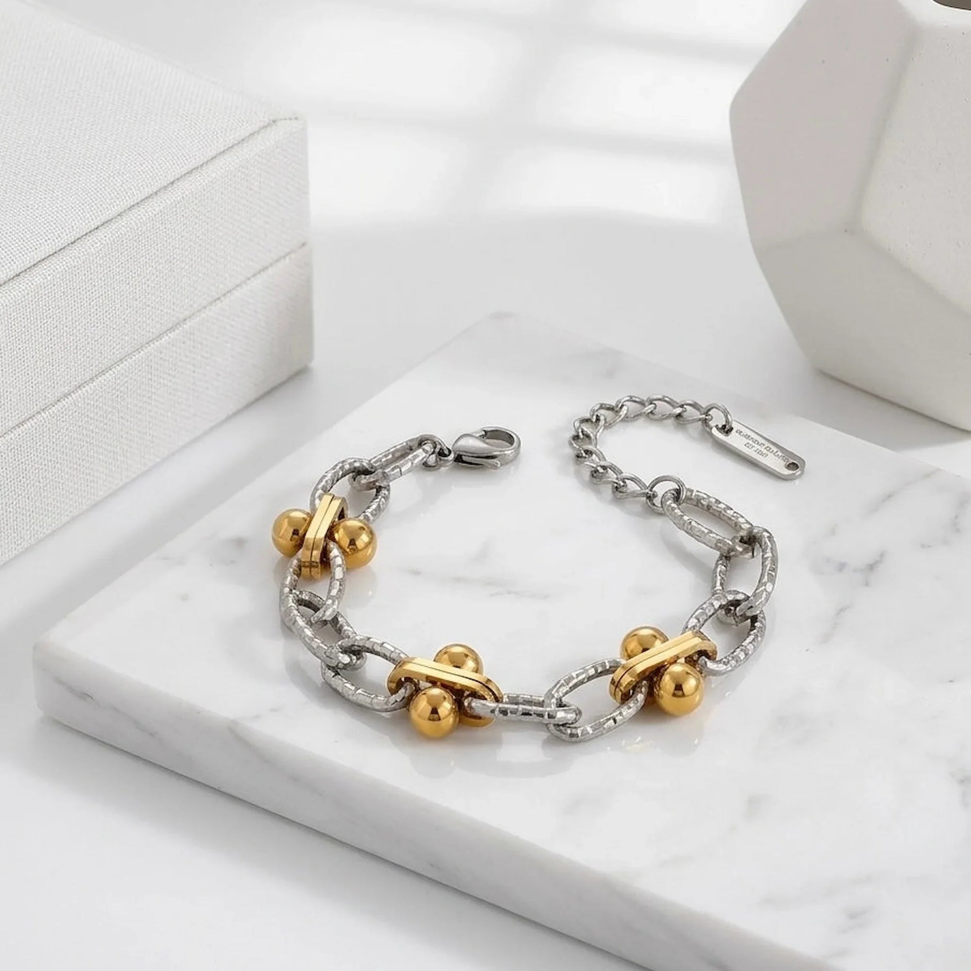 Liori Bracelet