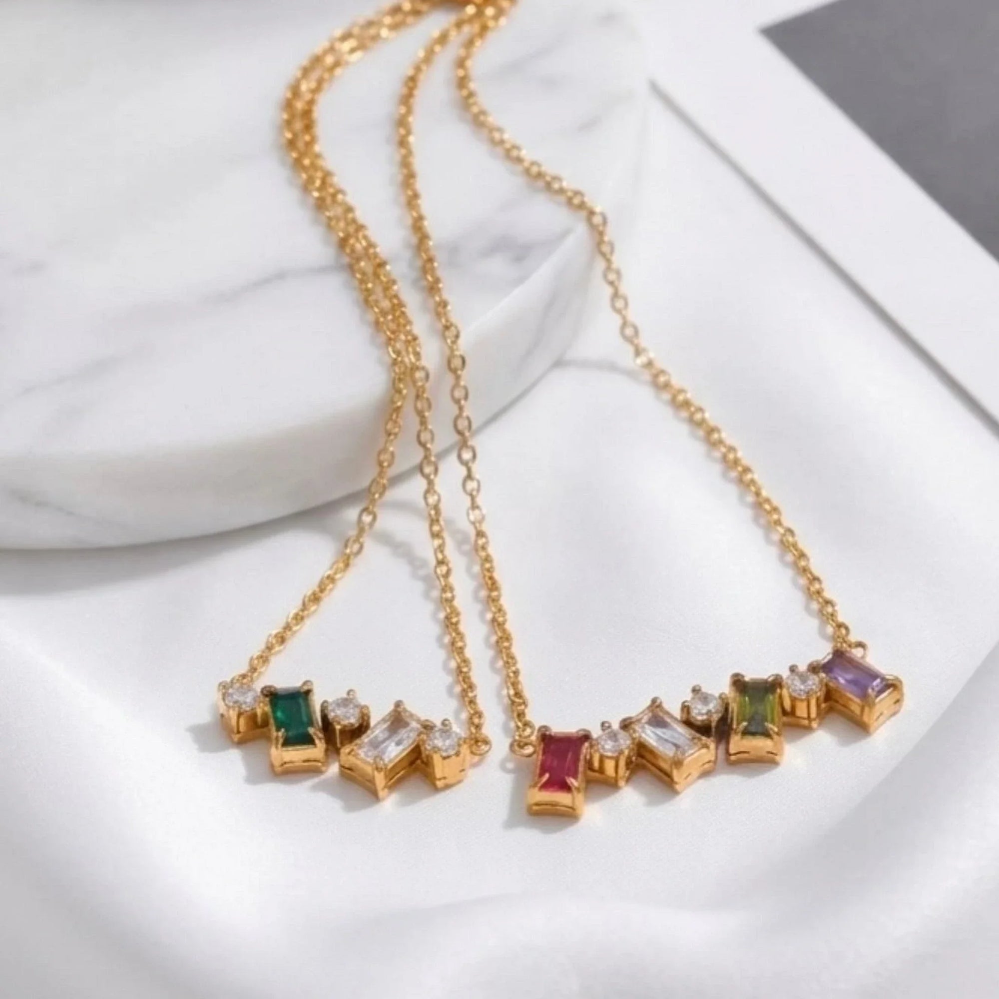Melly Necklace
