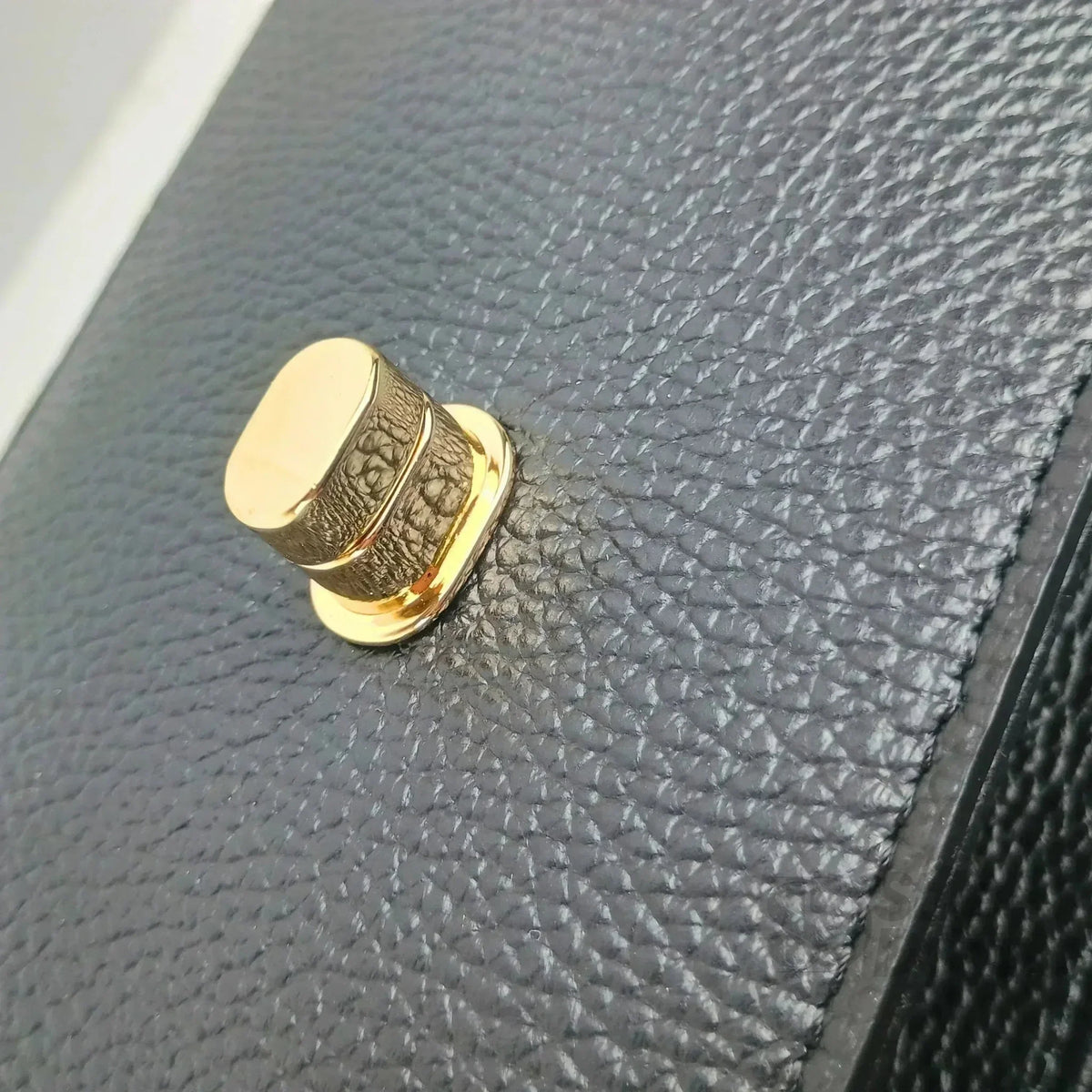 Bella Nova Borsa in Pelle e Camoscio