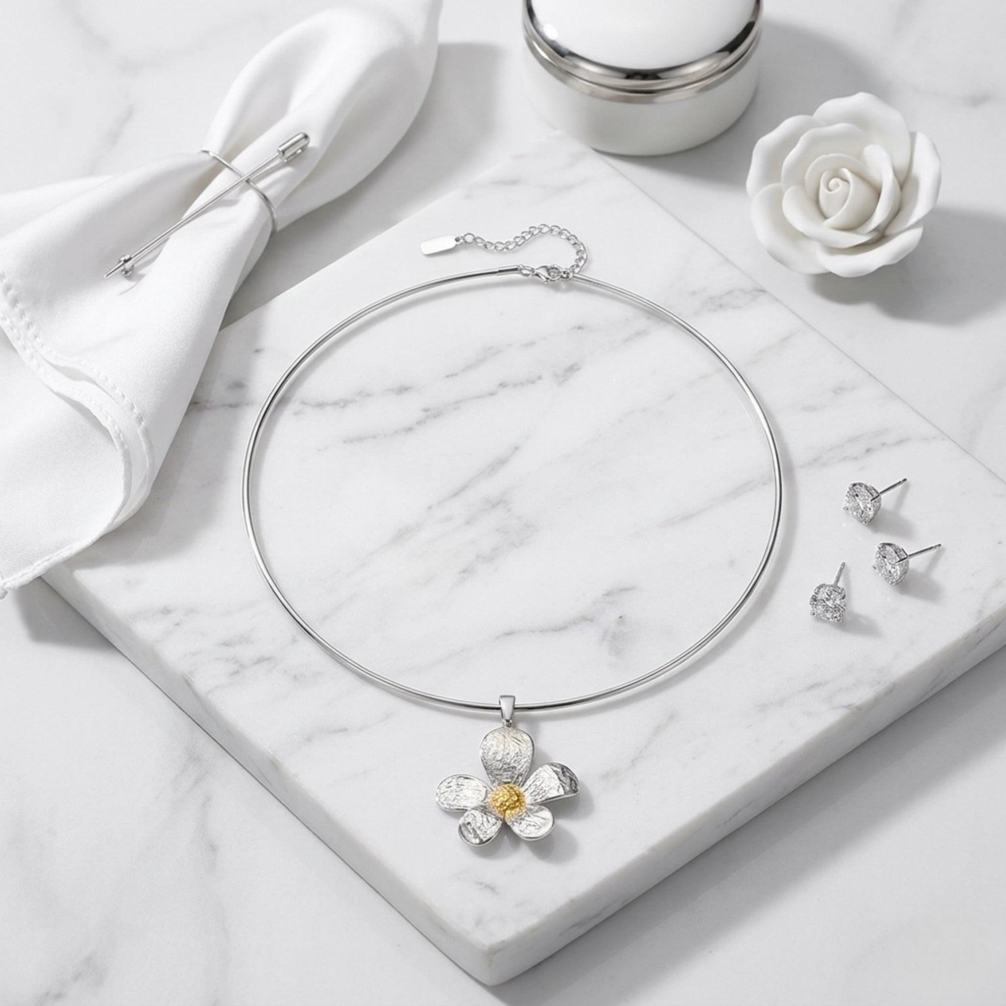 Bloom Choker