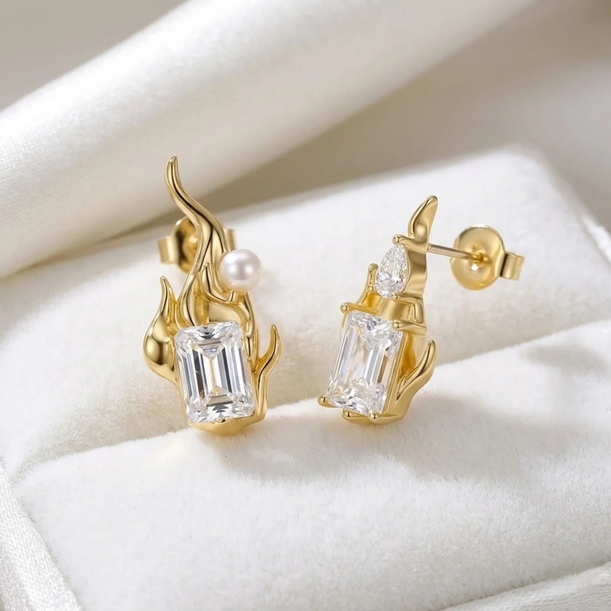 Nikola Earrings