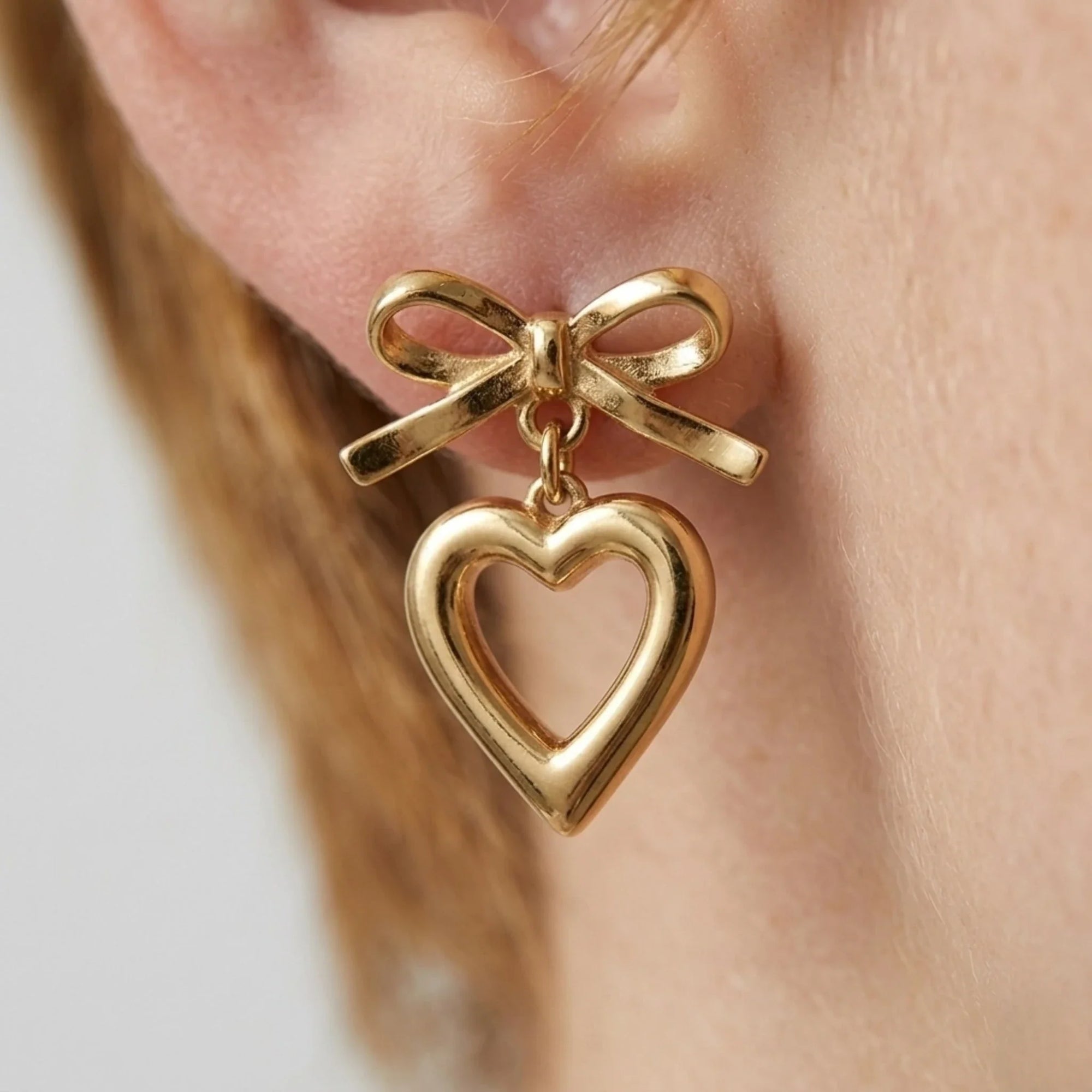 Cara Earrings
