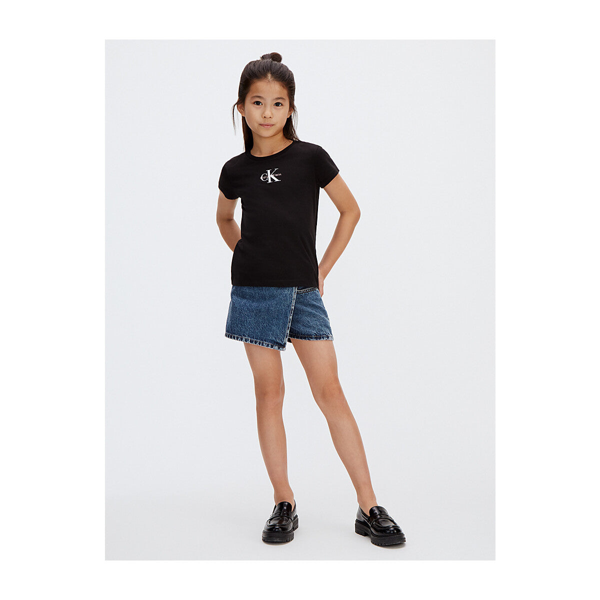 Calvin Klein T-shirt Ragazza Micro Monogram Nera - LVCKSJA15G BEH