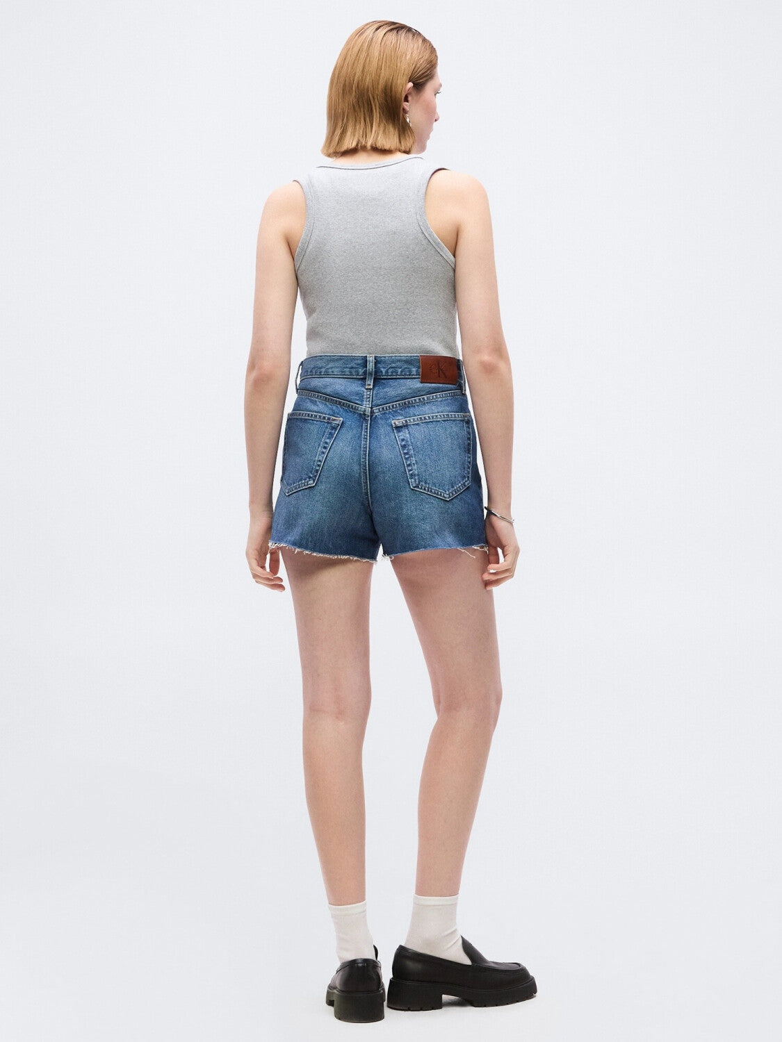 Calvin Klein Short Denim Donna Taglio Vivo Orlo Grezzo LV047F66G XHF Blu PE26