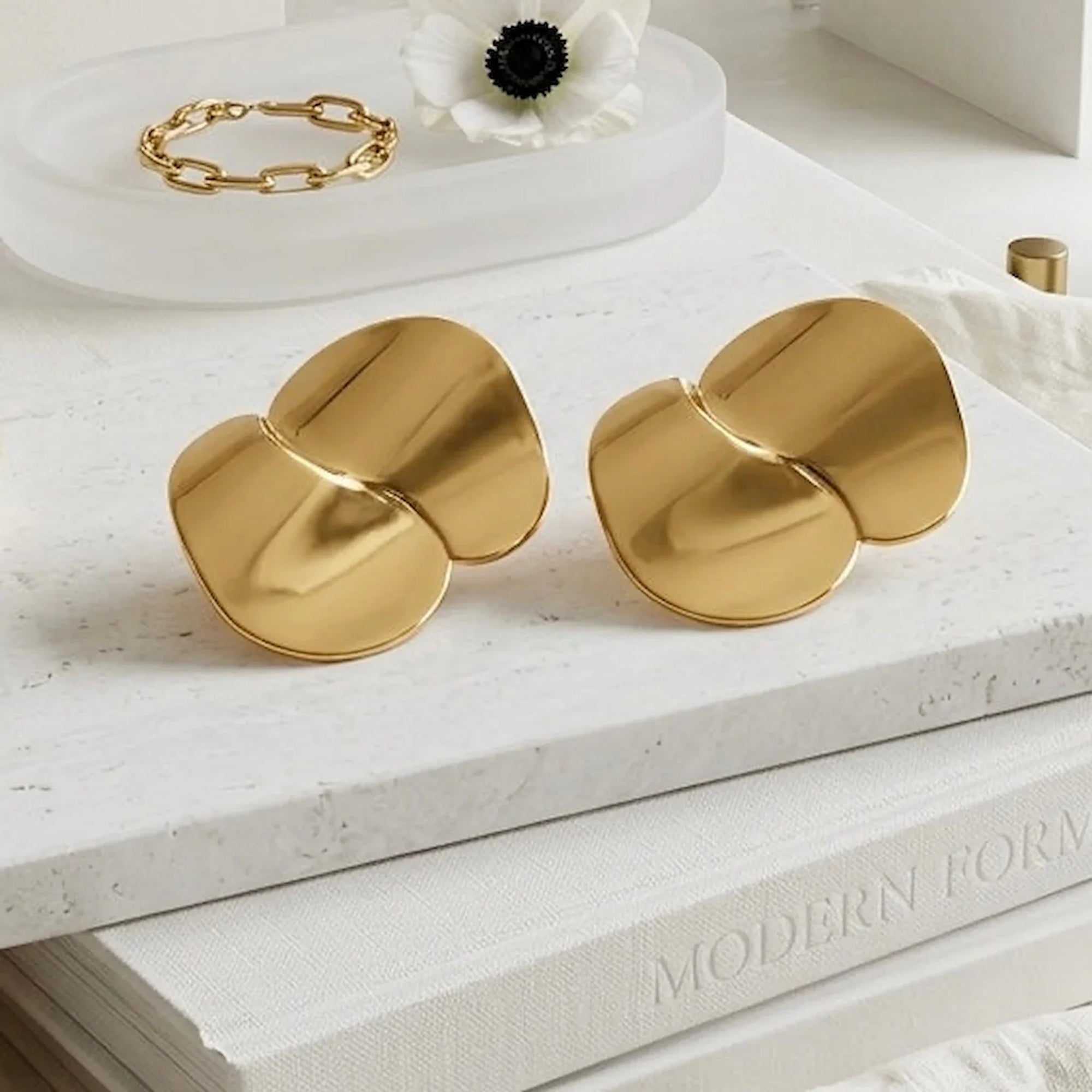 Linara Earrings