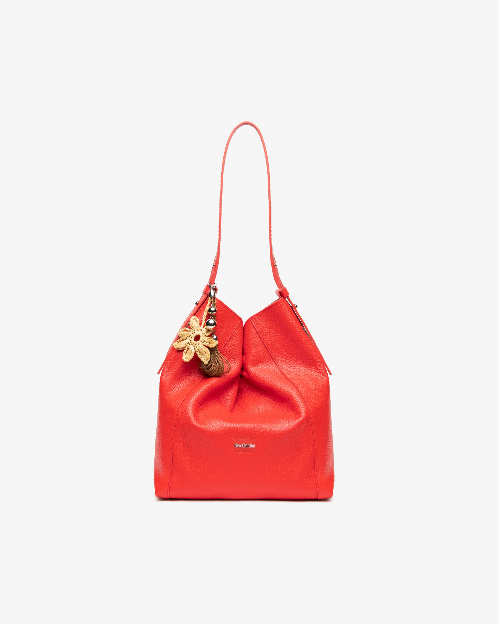 E644140D_600 Women's Leather Shoulder Bag