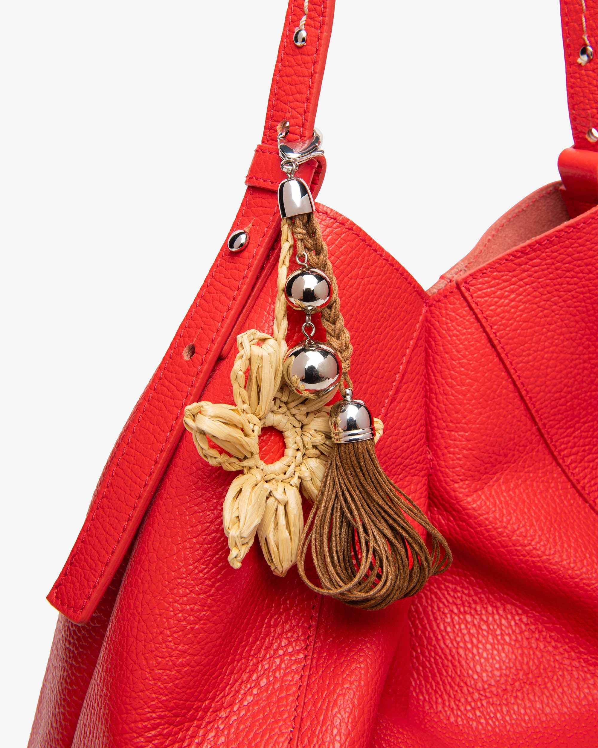 E644140D_600 Women's Leather Shoulder Bag