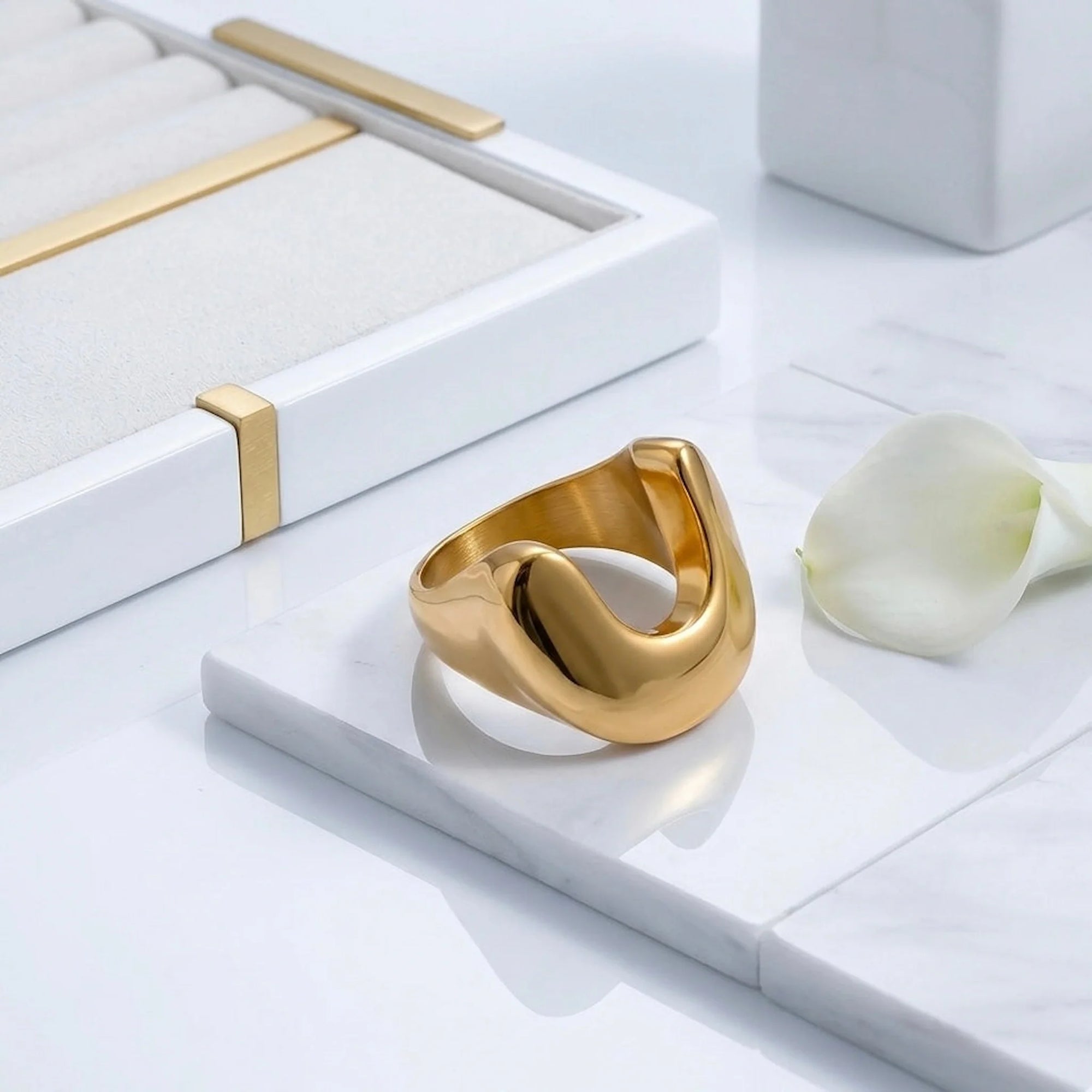 Giusy ring