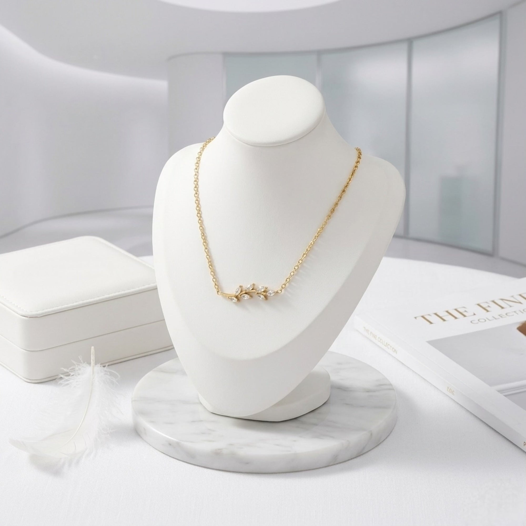 Naniko Necklace