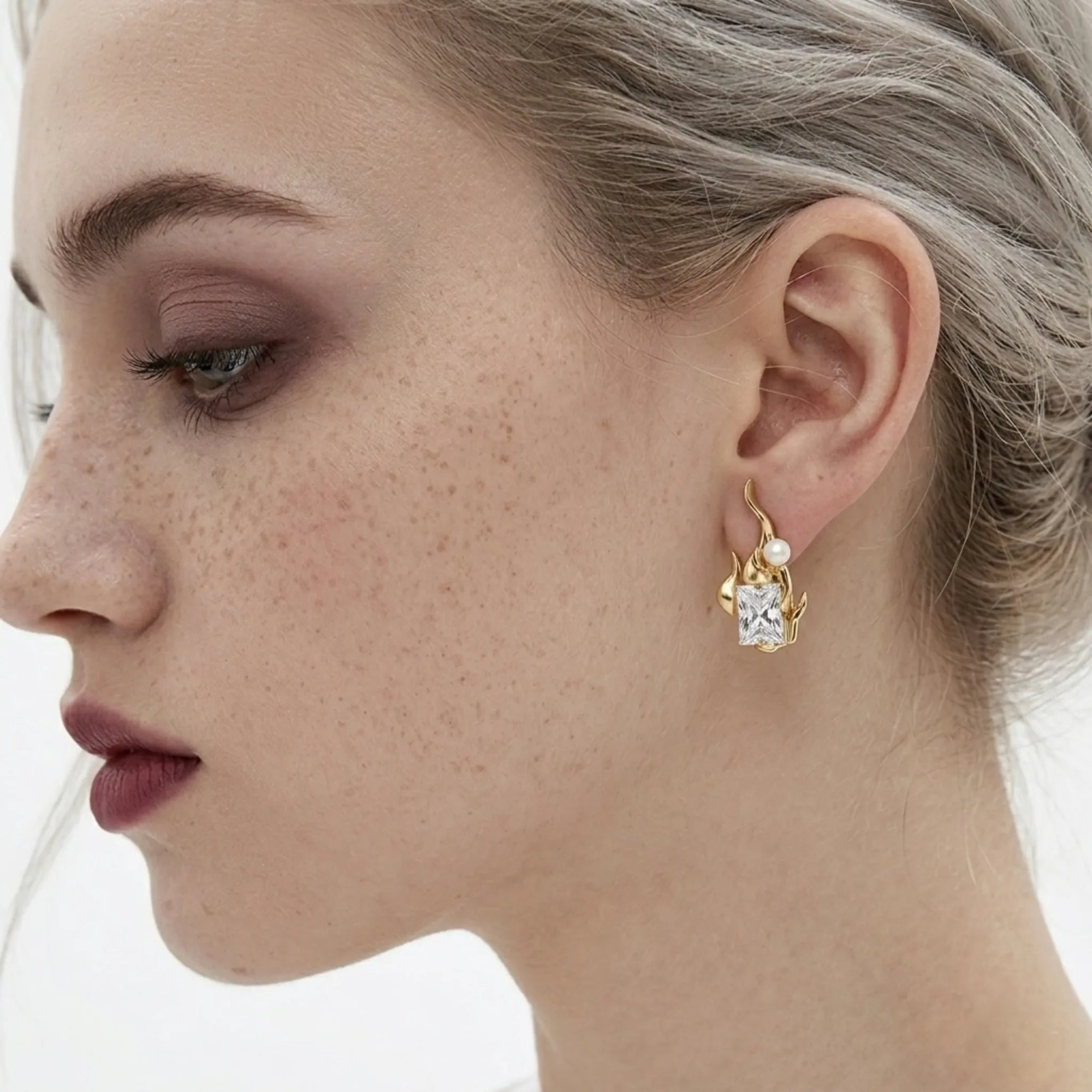 Nikola Earrings